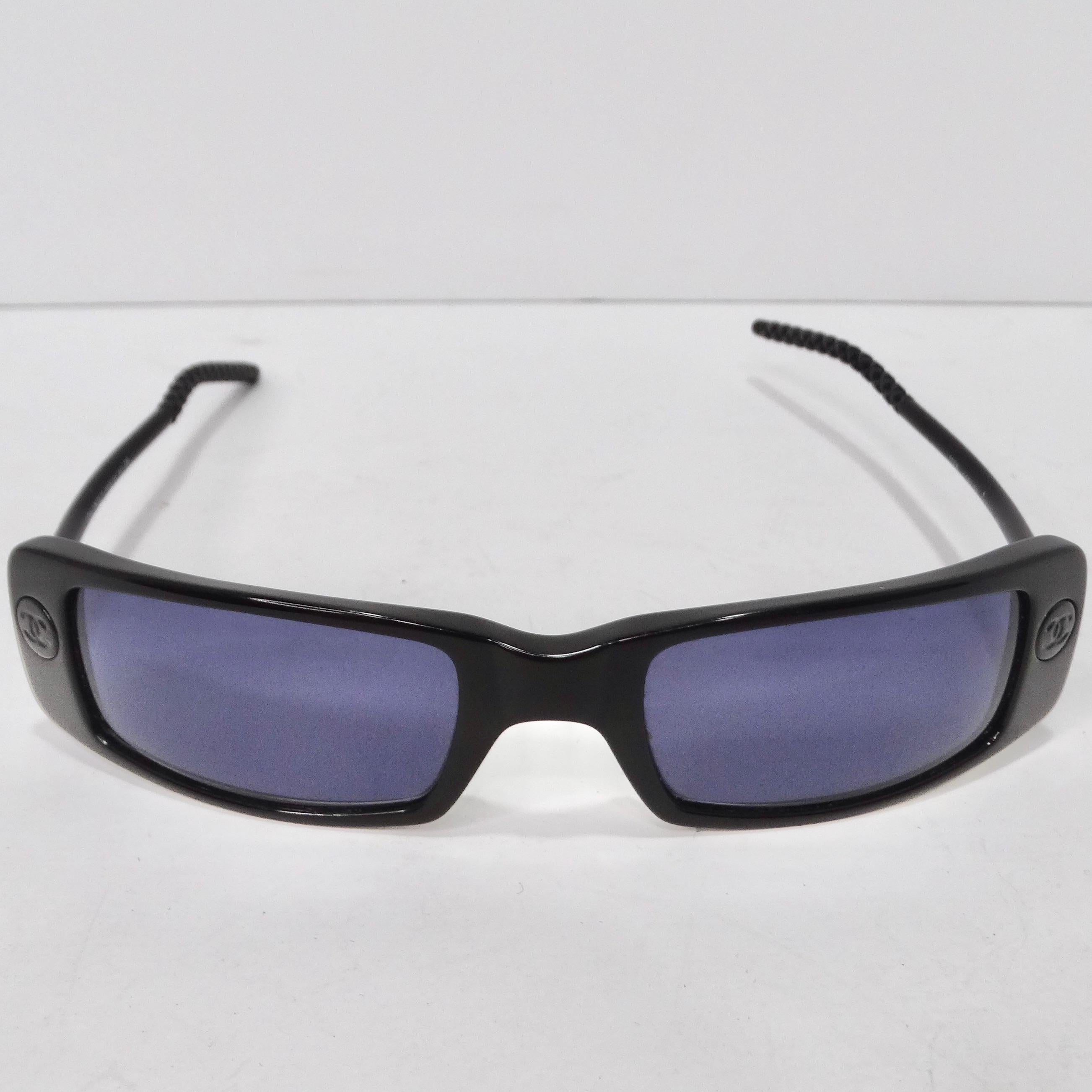 Chanel Black Y2K Square Frame Sunglasses In Excellent Condition For Sale In Scottsdale, AZ