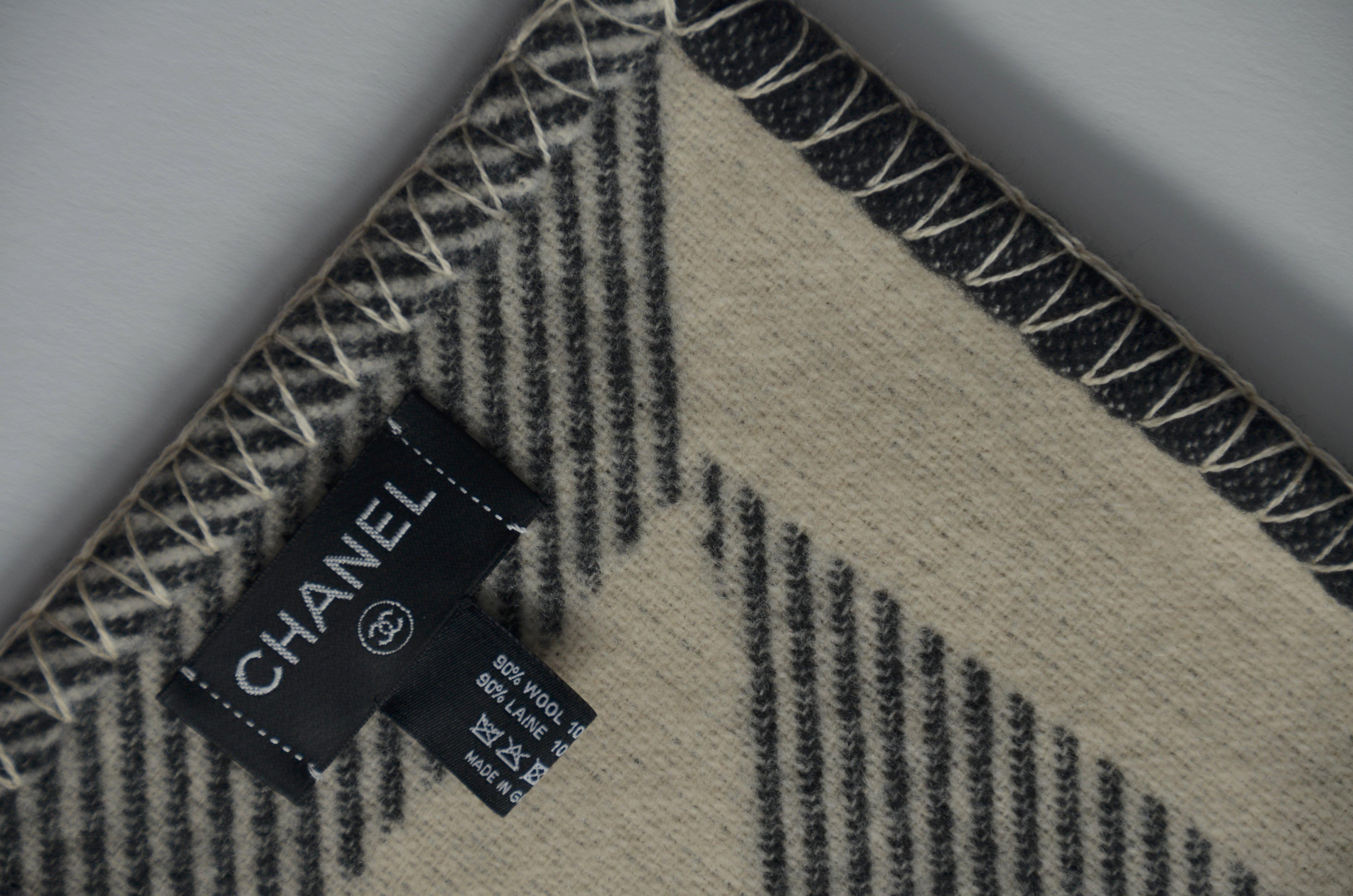Noir Tapis de voyage porte-couvertures Chanel    NOUVEAU  74