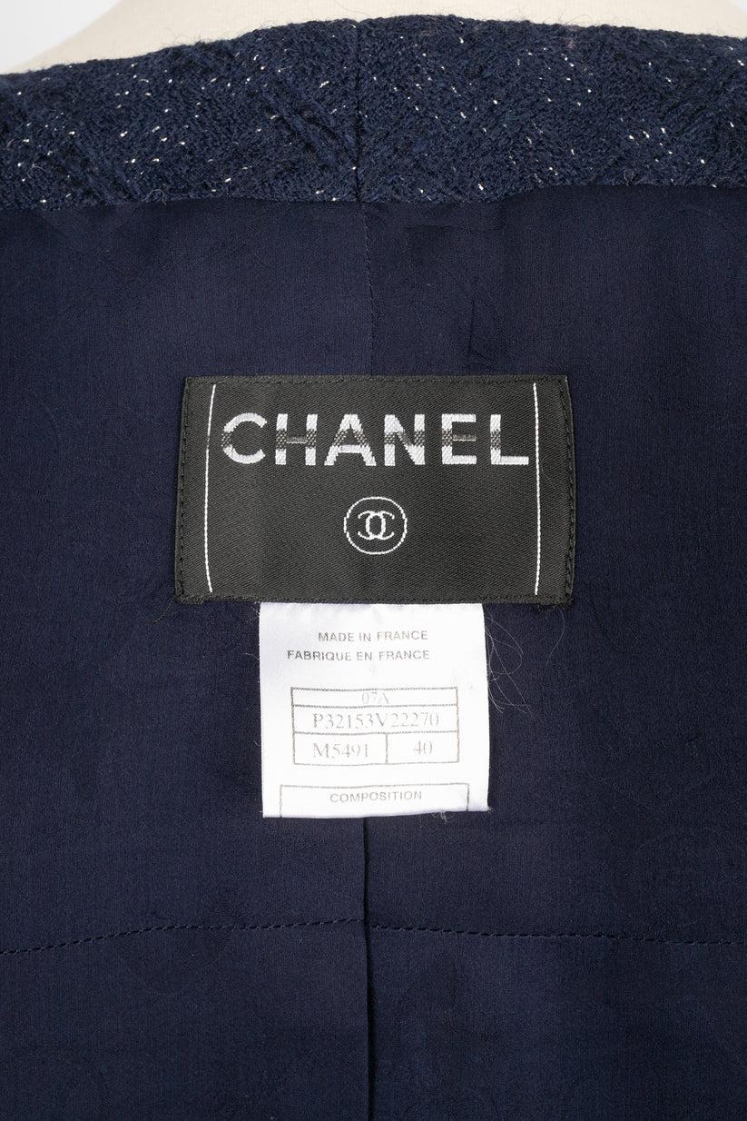 Chanel Blended Wool Jacket with a Silk Lining, 2007 For Sale 6