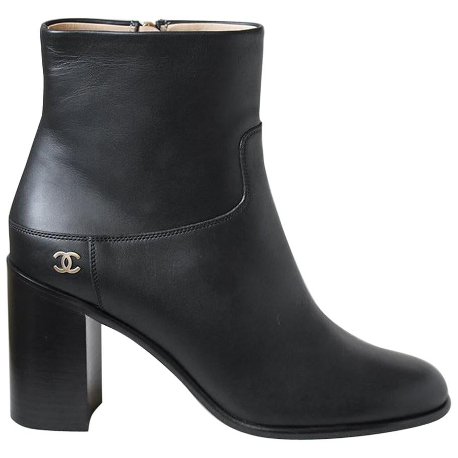 chanel low boots