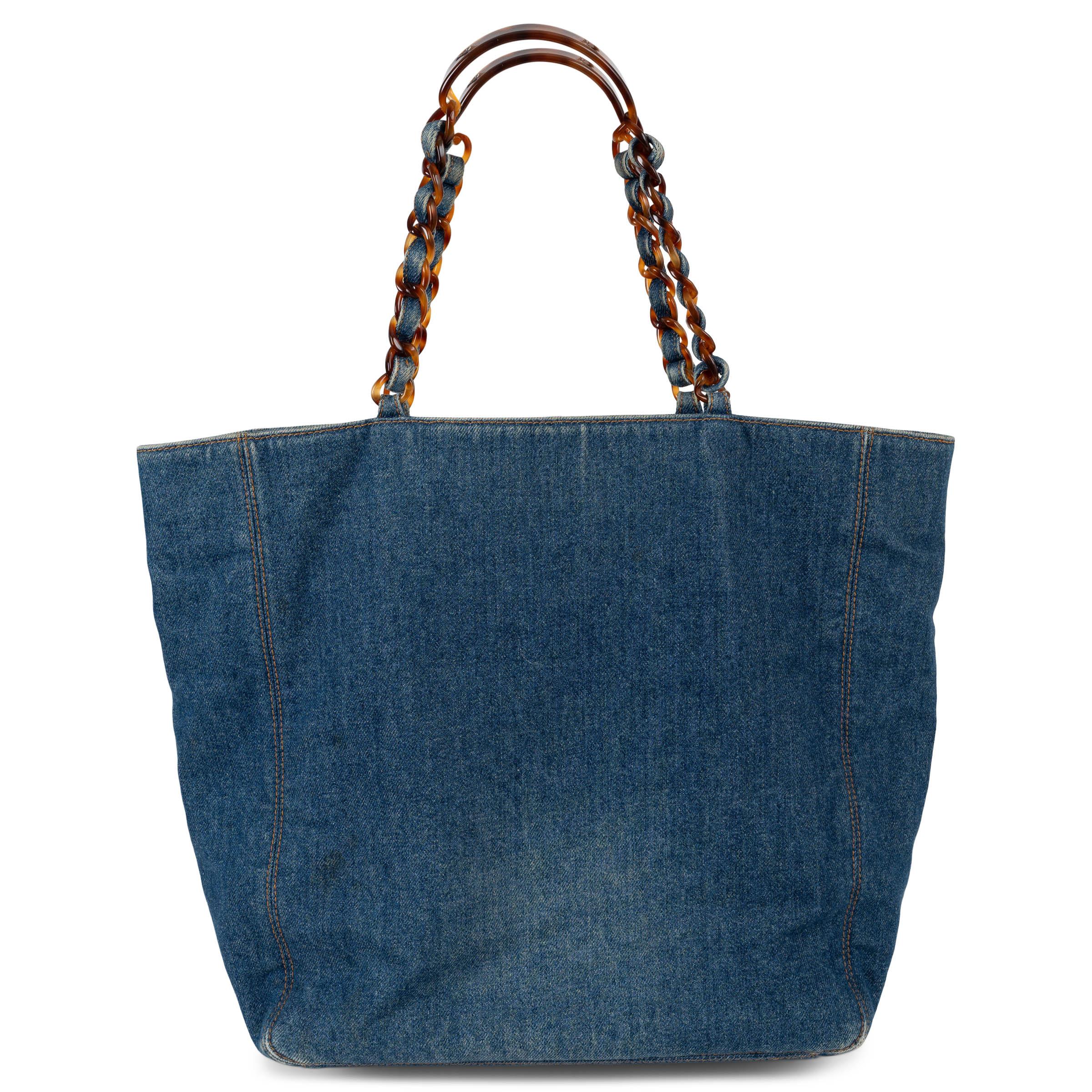 Blue CHANEL blue 1996-99 CC DENIM TORTOISE CHAIN Tote Bag