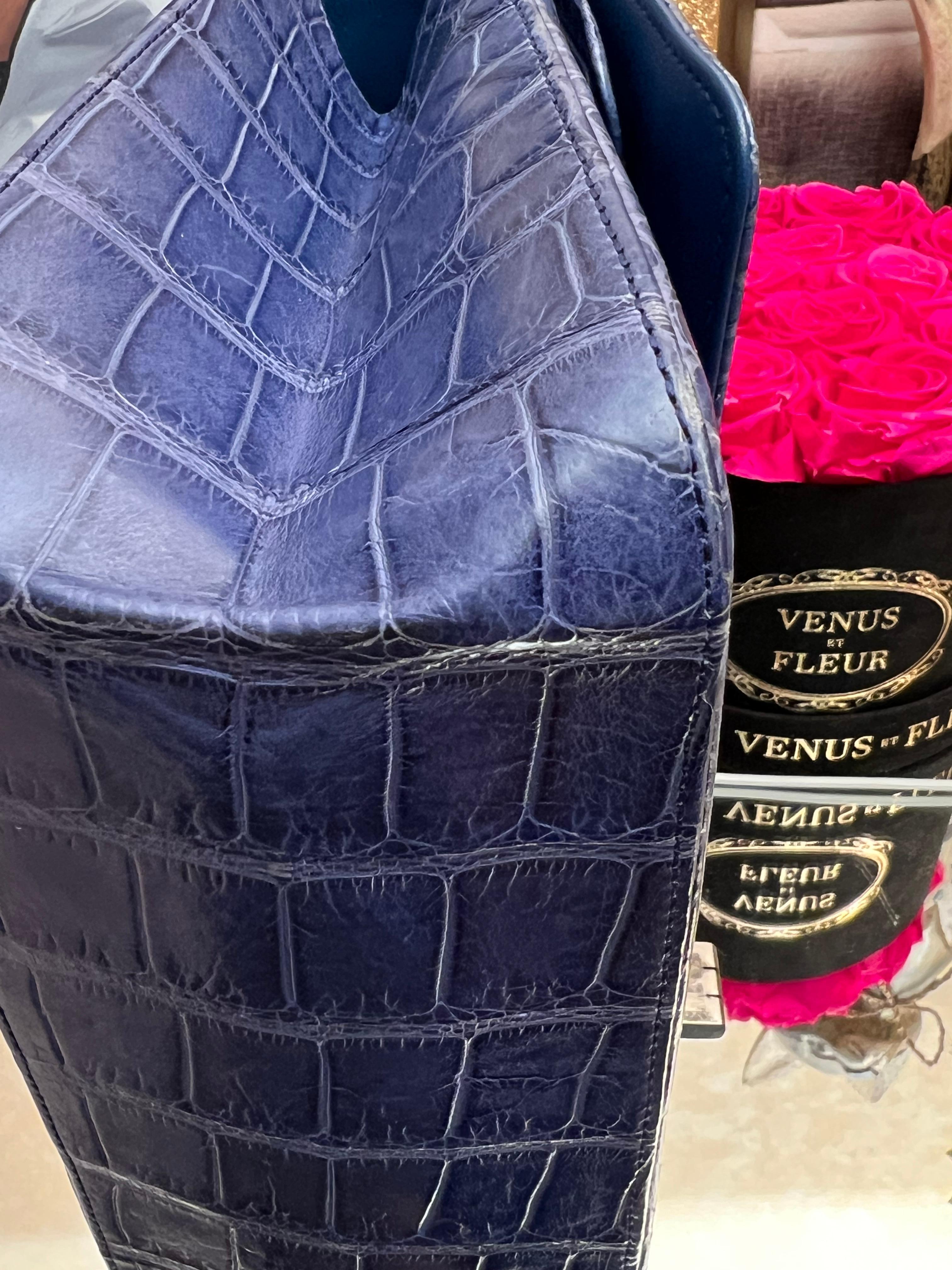 Chanel Blue Alligator 2.55 Reissue 226 Double Flap Ruthenium Hardware For Sale 12