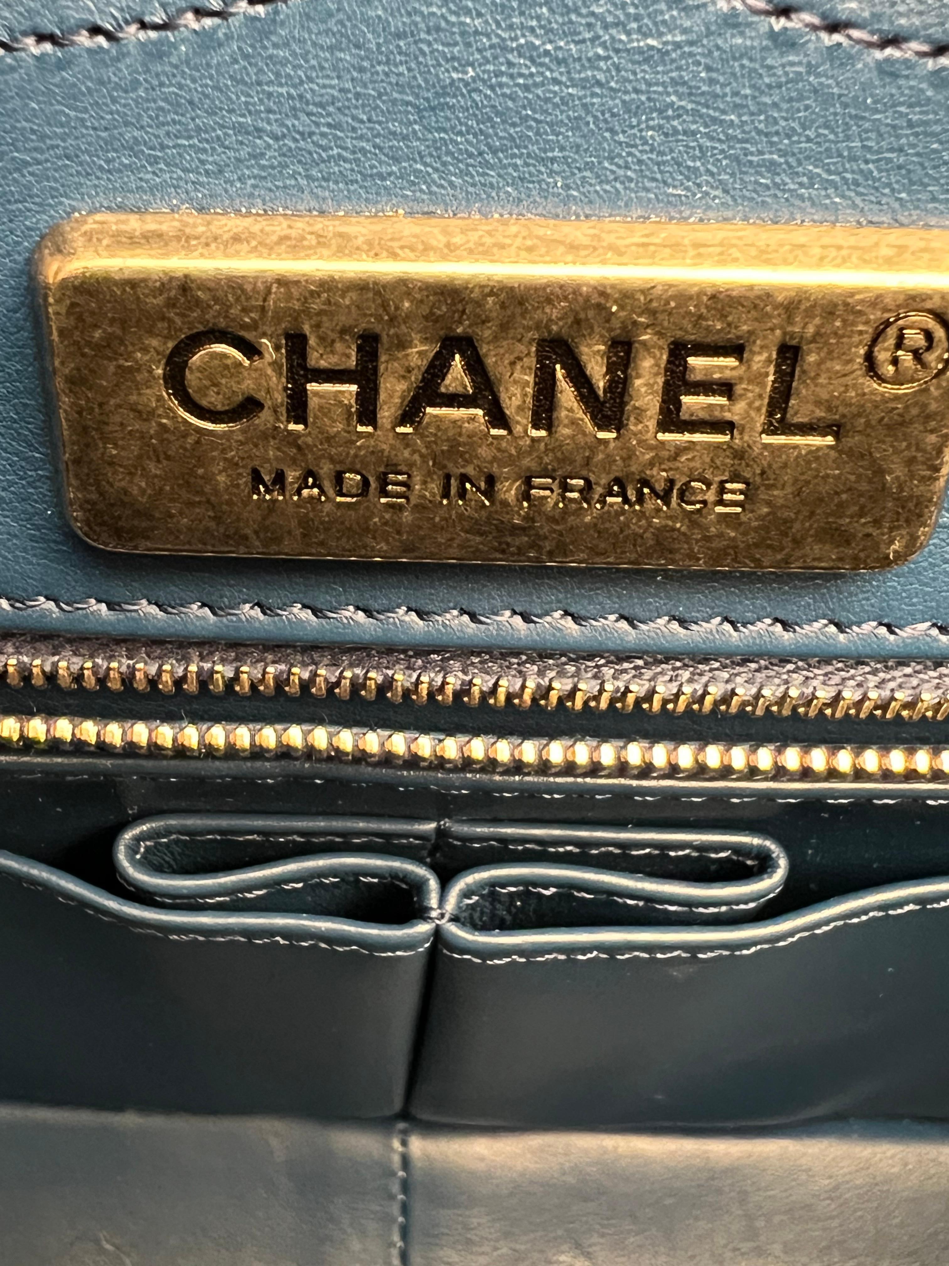 Chanel Blue Shiny Alligator 2.55 Reissue 226 Double Flap Ruthenium Hardware, 2012 year.

The interior is lined in a tonal lambskin leather
Includes dust bag, and box. Bag is in great condition. Comes with dust bag, box and booklet.
No CITES.
Please
