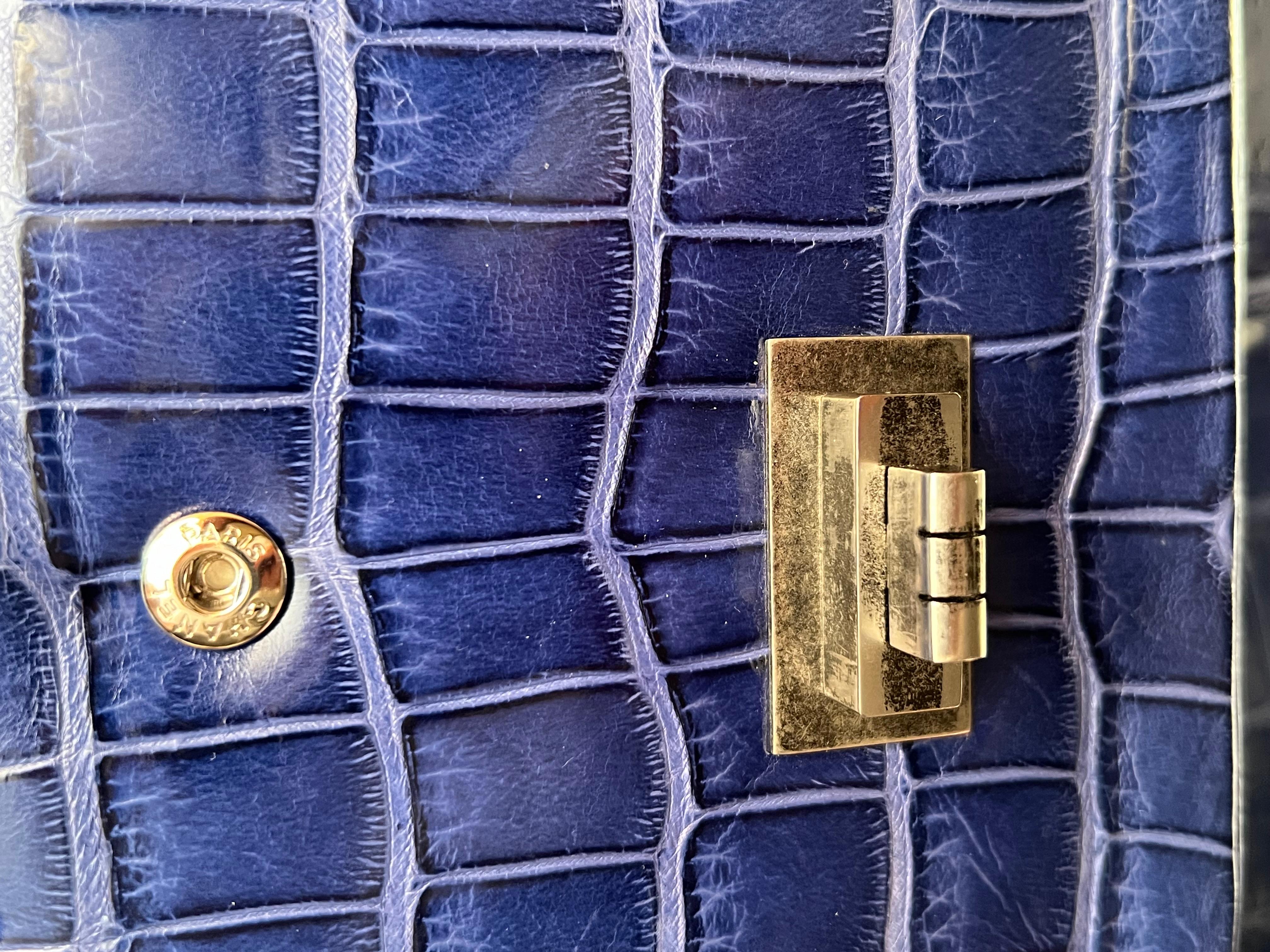 Chanel blue alligator 2.55 Reissue 226 Double Flap Rutherium Hardware  In Good Condition For Sale In New York, NY