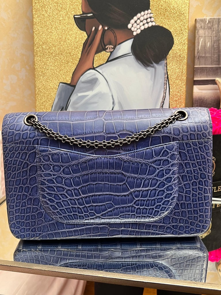 【あゆみ 】BLEU DE CHANEL Chanel Blue Alligator 2.55 Reissue 226 Double Flap Ruthenium