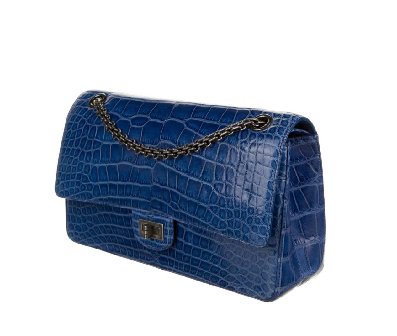 Chanel Blue Alligator Exotic Leather Gunmetal Medium Evening Shoulder Flap Bag In Good Condition In Chicago, IL