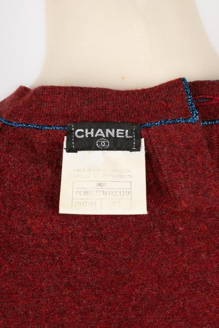 Chanel Blue and Burgundy Cashmere Twin Set, 1996 For Sale 2