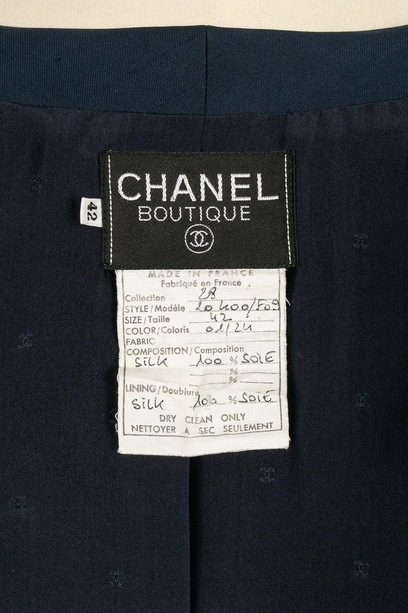 Veste Chanel bleue et blanche en soie sauvage en vente 5