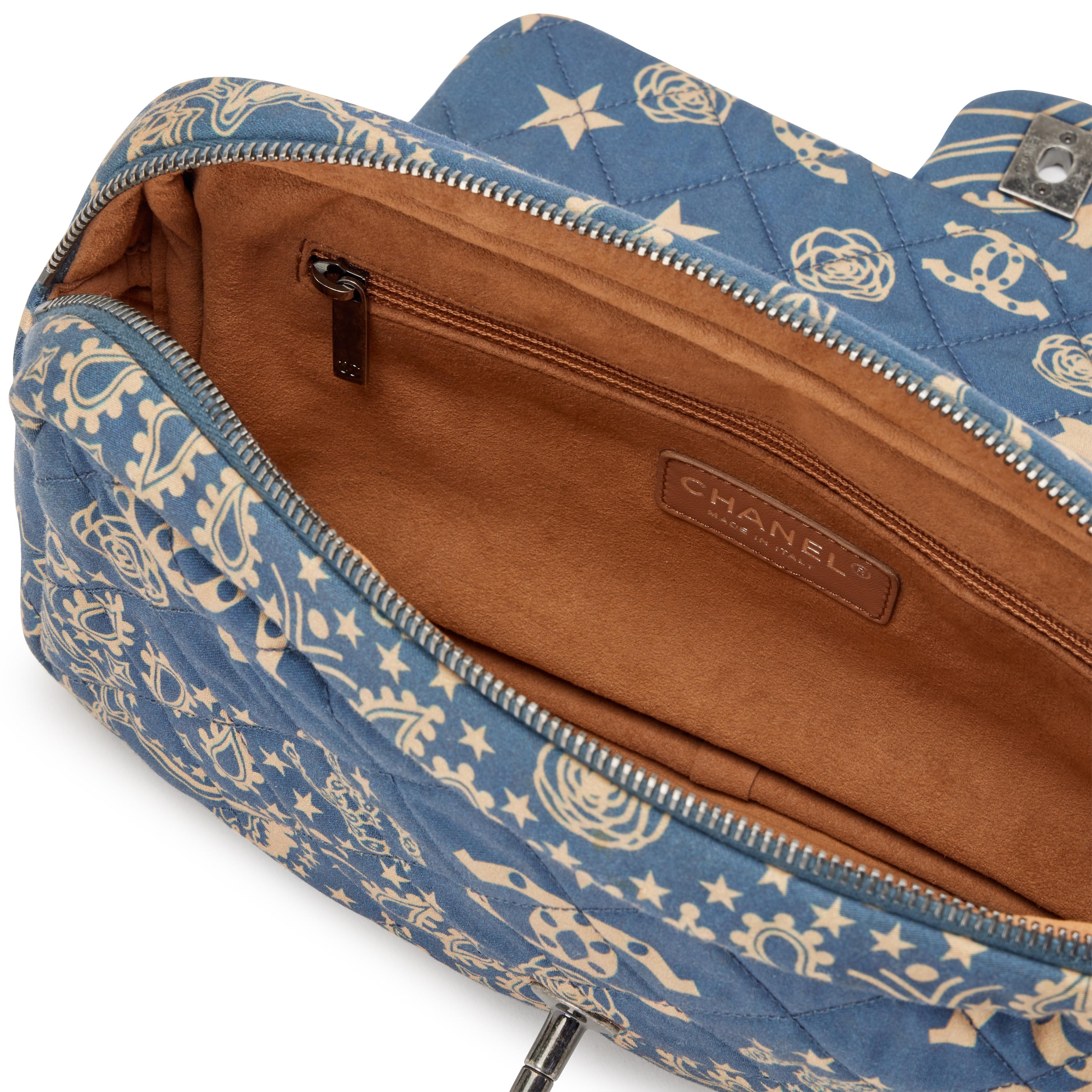 Chanel 2014 Blue Beige Canvas Quilted Bandana Medium Classic Flap Shoulder Bag For Sale 4