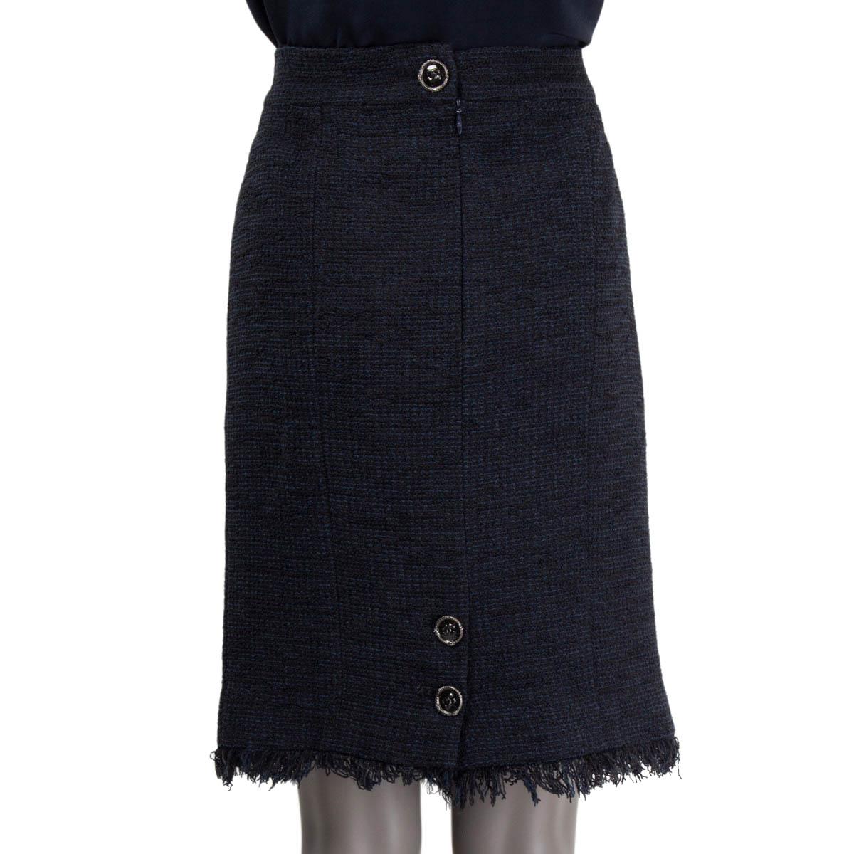 Women's CHANEL blue & black cotton 2013 13C TWEED Knee-Length Skirt 48 4XL For Sale