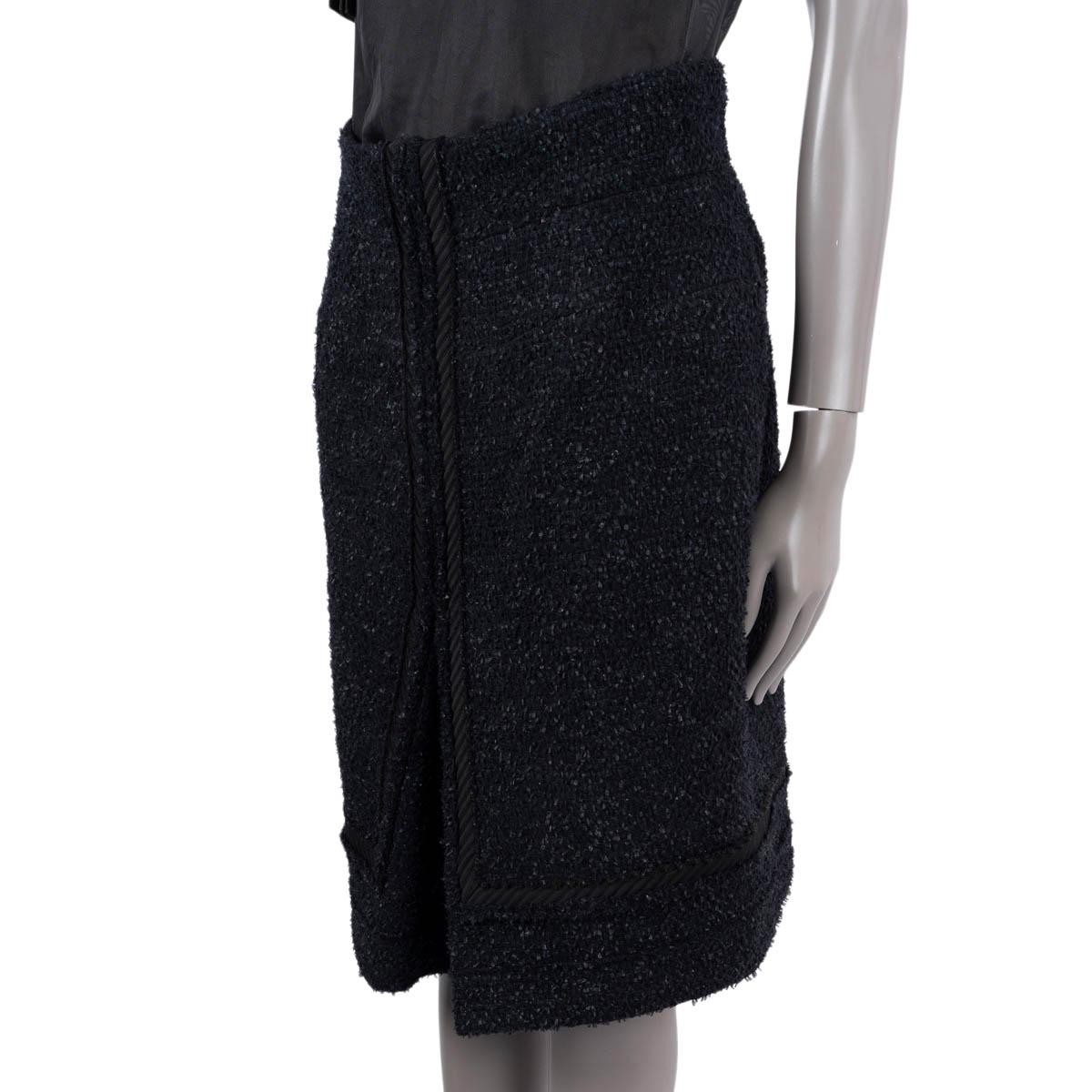 Women's CHANEL blue & black wool 2009 09A TWEED Skirt 44 XL For Sale