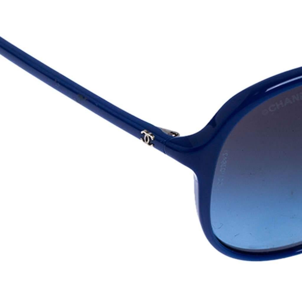 Chanel Blue/Blue Gradient 5287 Aviator Sunglasses In Good Condition In Dubai, Al Qouz 2