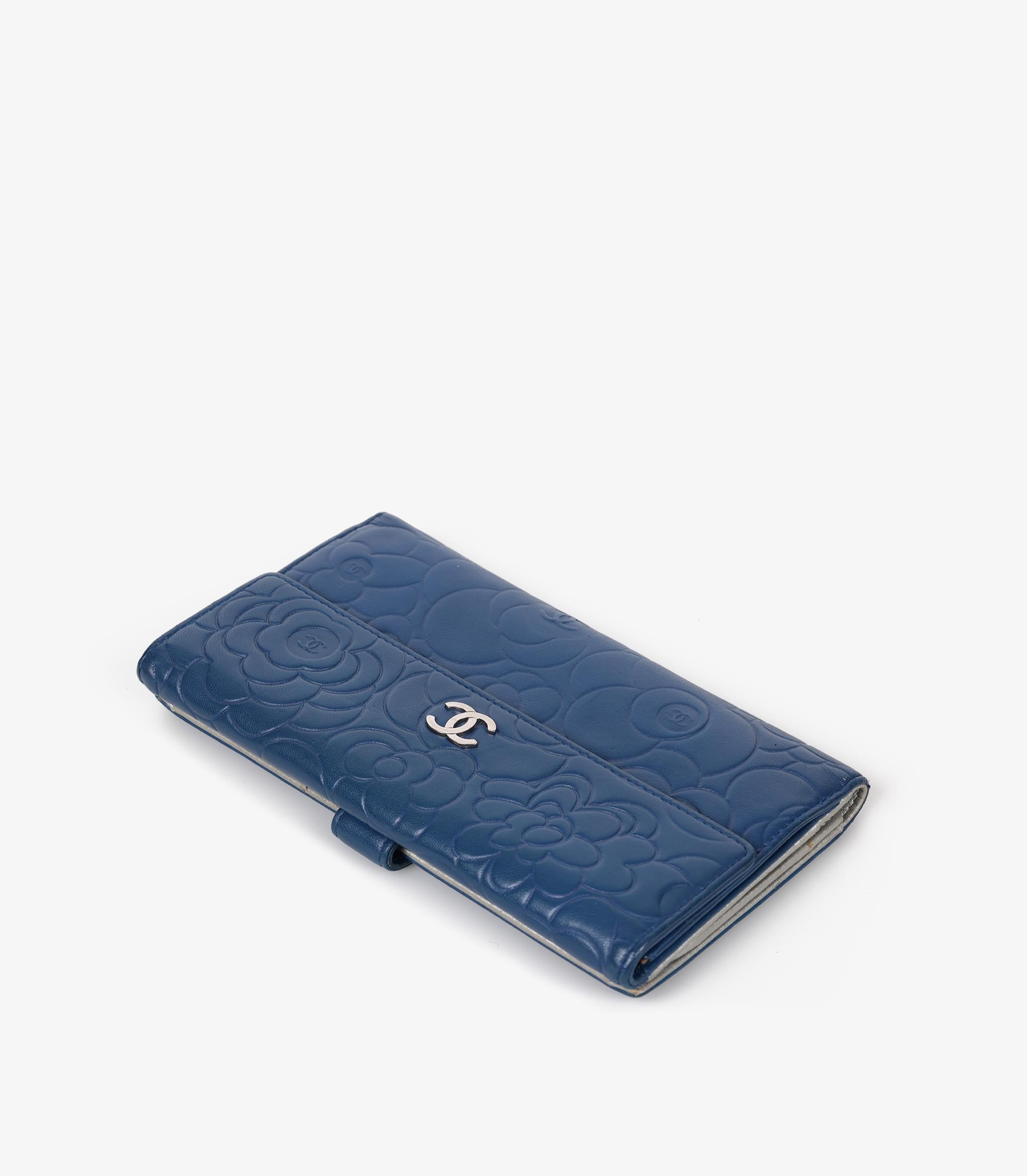 Chanel Blue Camellia Embossed Lambskin Leather Classic Long Wallet In Excellent Condition For Sale In Bishop's Stortford, Hertfordshire