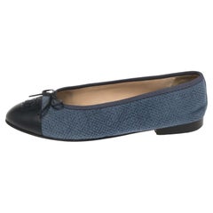 Chanel Blue Canvas And Leather CC Cap Toe Ballet Flats Size 40