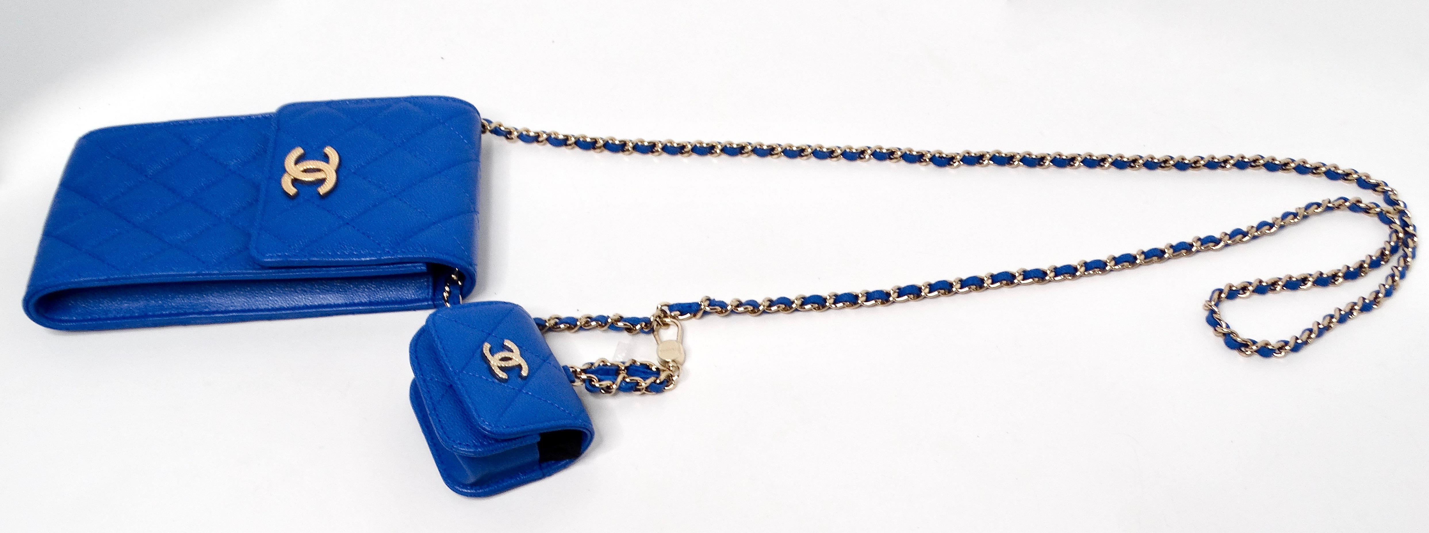 Chanel Blue Caviar Leather Phone & AirPods Pro Case With Chain 2022 For Sale 13