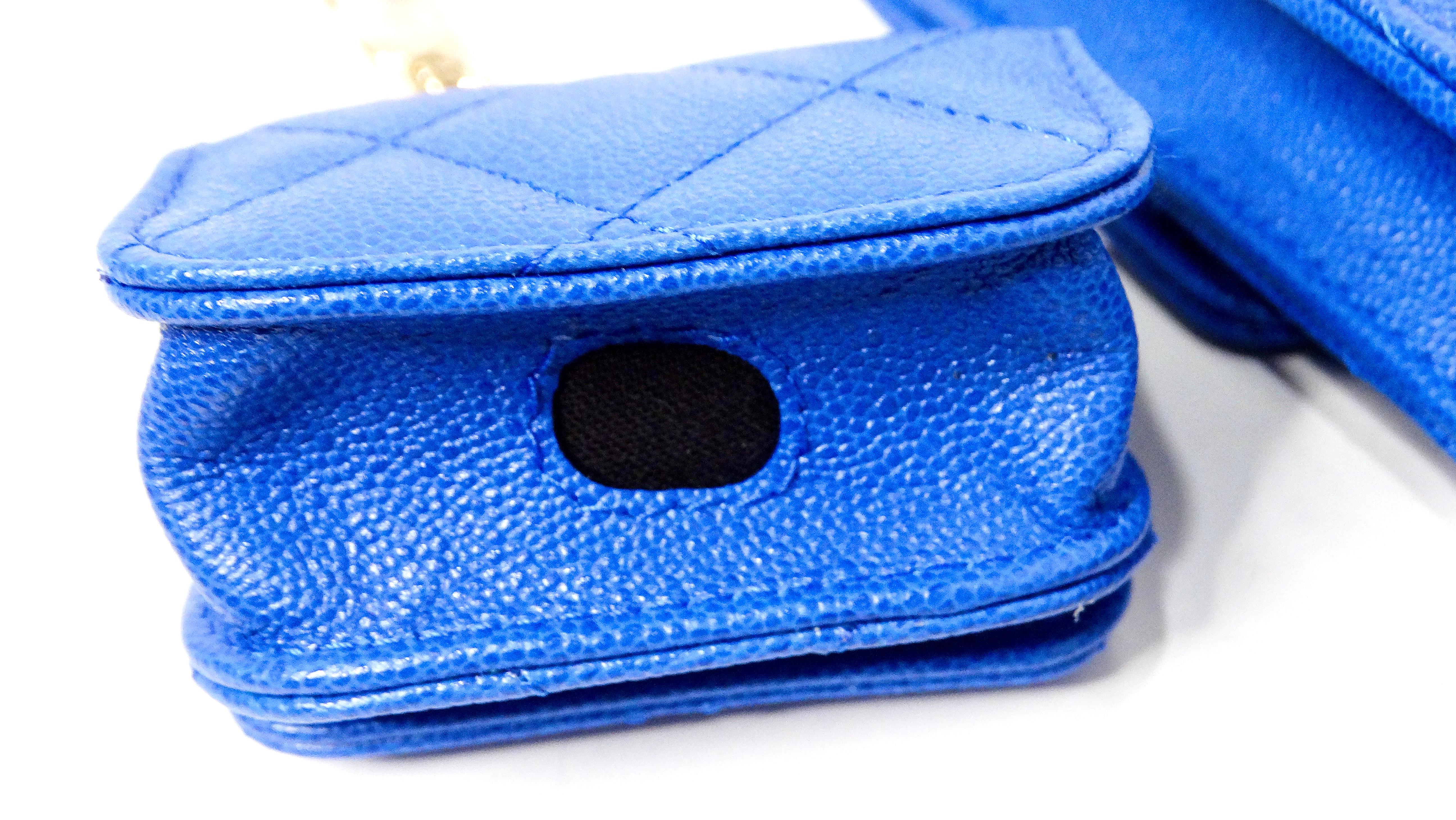 Chanel Blue Caviar Leather Phone & AirPods Pro Case With Chain 2022 For Sale 4