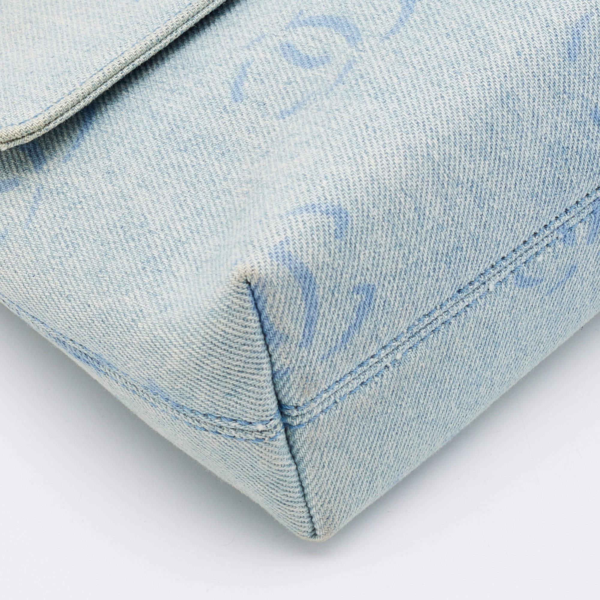 Chanel Blue CC Signature Denim Vintage Clutch 5