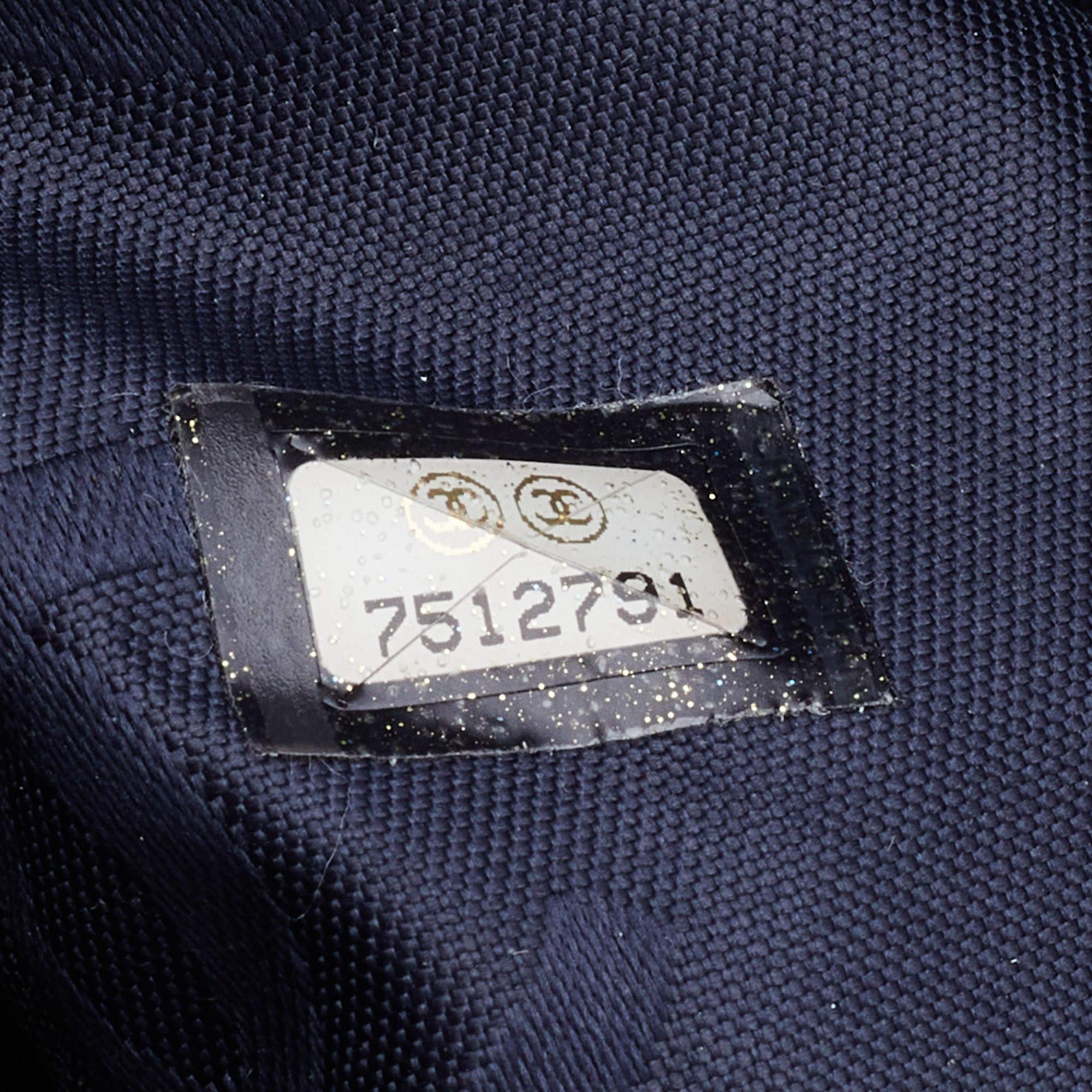 Chanel Blue CC Signature Denim Vintage Clutch 3
