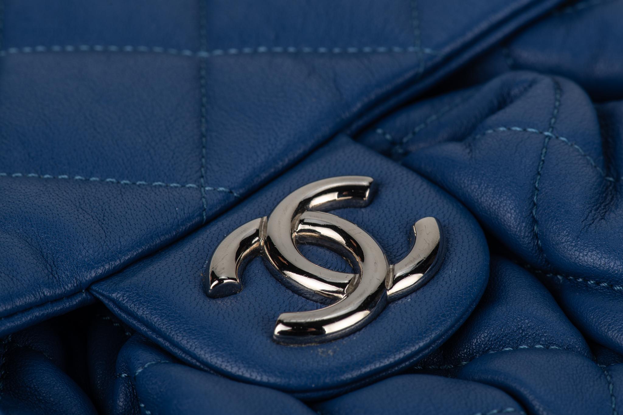 Chanel Blue Chain Around Flap Bag For Sale 2