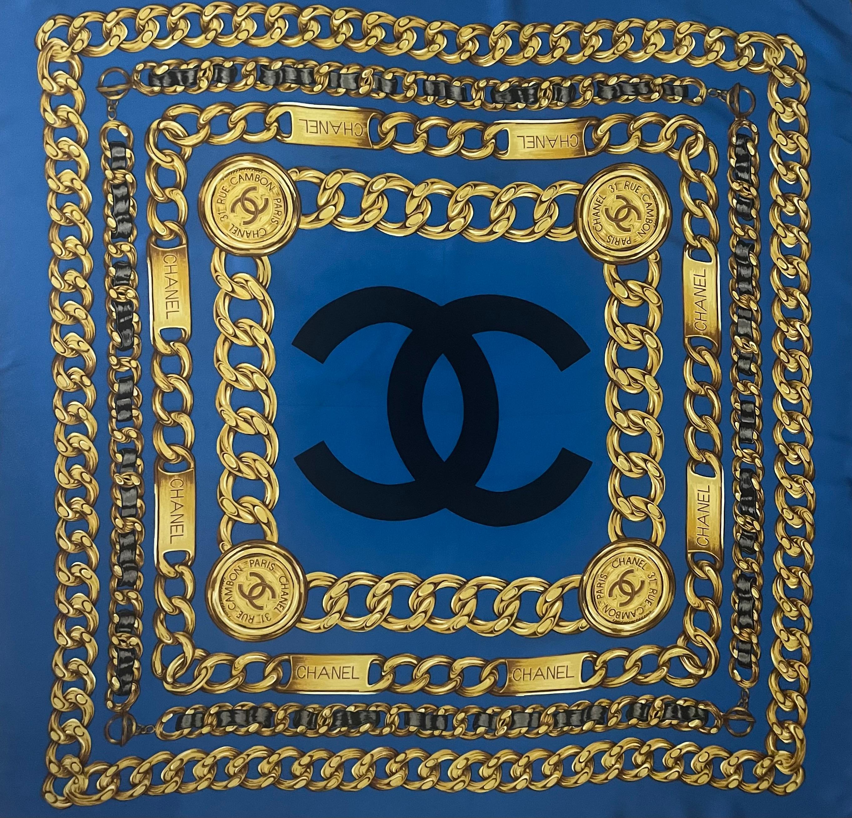 da uomo o donna Sciarpa di seta a catena blu Chanel in vendita