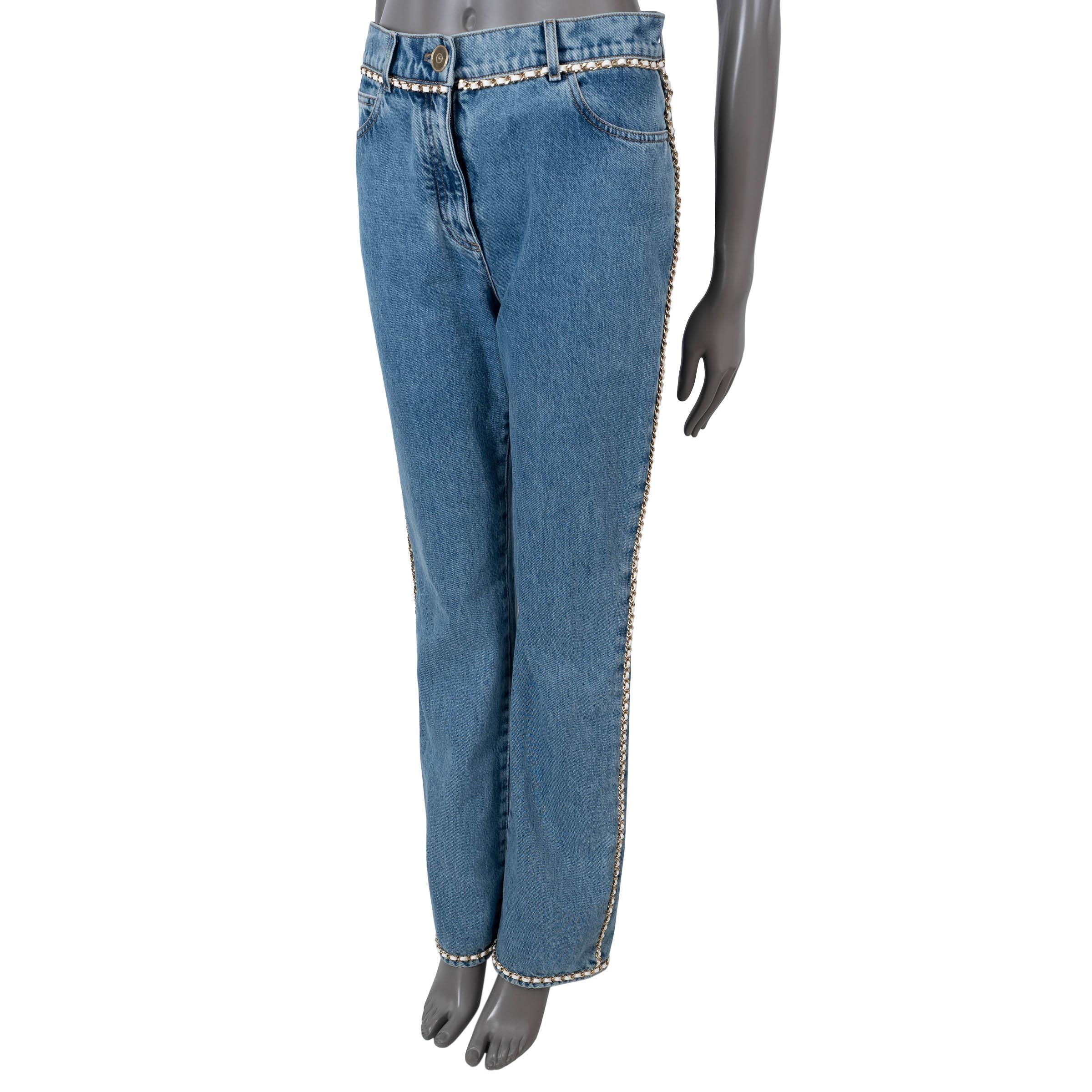 100% authentic Chanel straight-leg jeans in washed blue denim cotton (100%). Features white leather interwoven gold-chain trim and classic five pocket design. Have been worn and are in excellent condition.

2023 Pre-Spring

Measurements
Model	23P