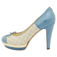 Chanel Blue/Cream Leather and Canvas CC Cap Toe Pumps  Size 38