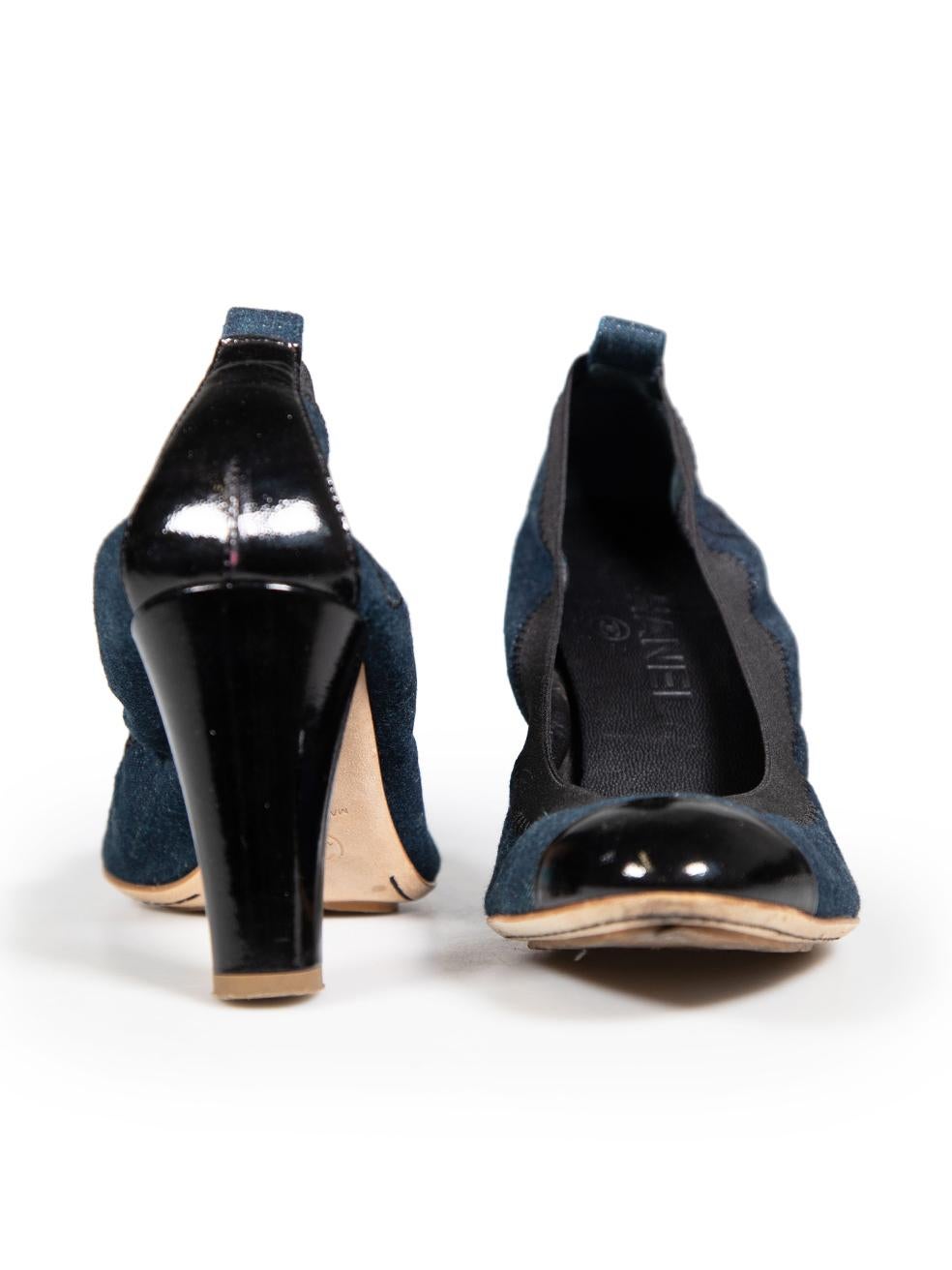 Nero Chanel Blue Denim Pumps con tacco alto taglia IT 38