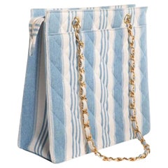Chanel Mini Denim Blu a strisce a tracolla leggera per lo shopping