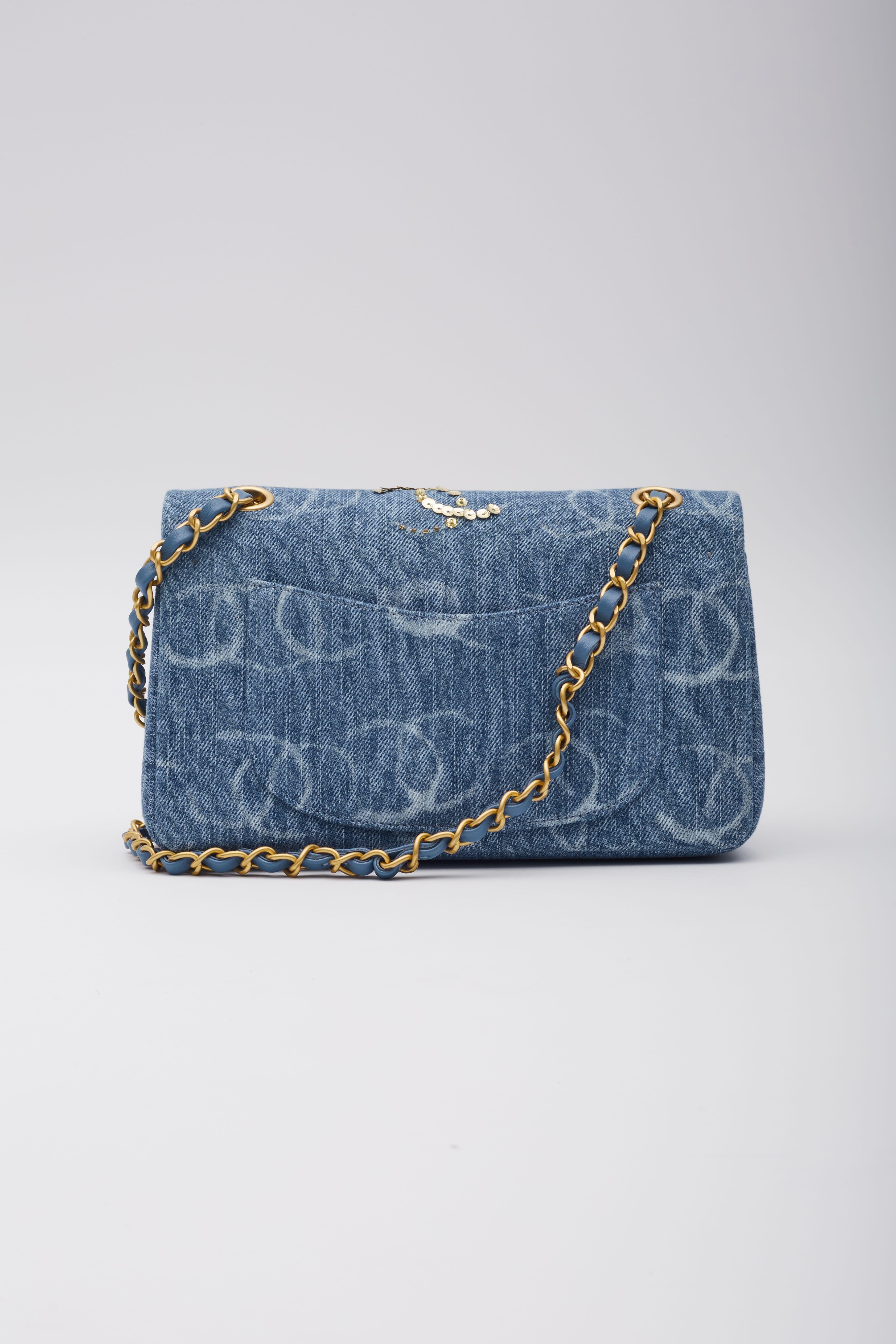Women's Chanel Blue Denim Sequin Cc Flap Bag 23B SMALL For Sale