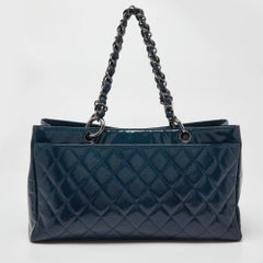 Chanel Tote blu Diamond Shine in pelle trapuntata Reissue