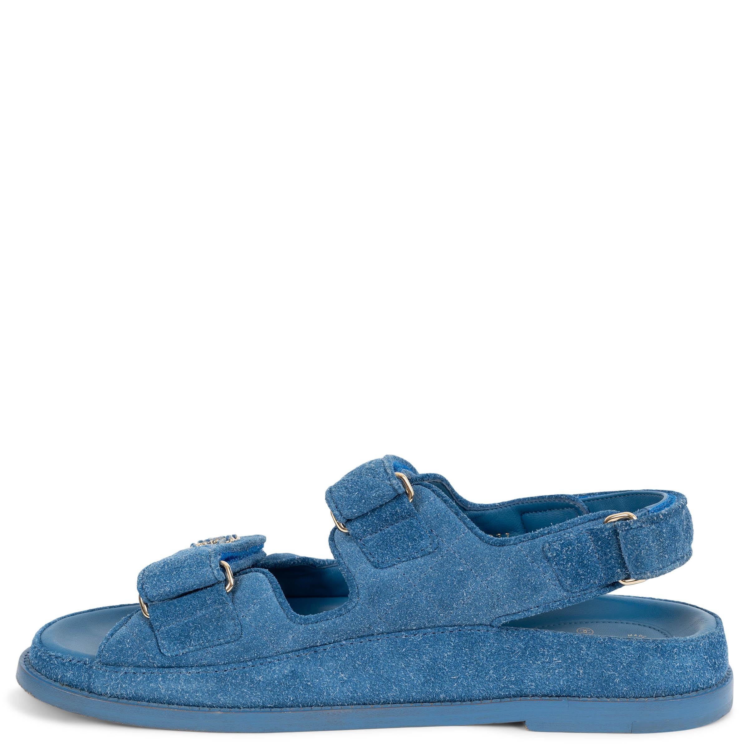 Bleu CHANEL en daim 21C DAD bleu Chaussures 38.5 en vente