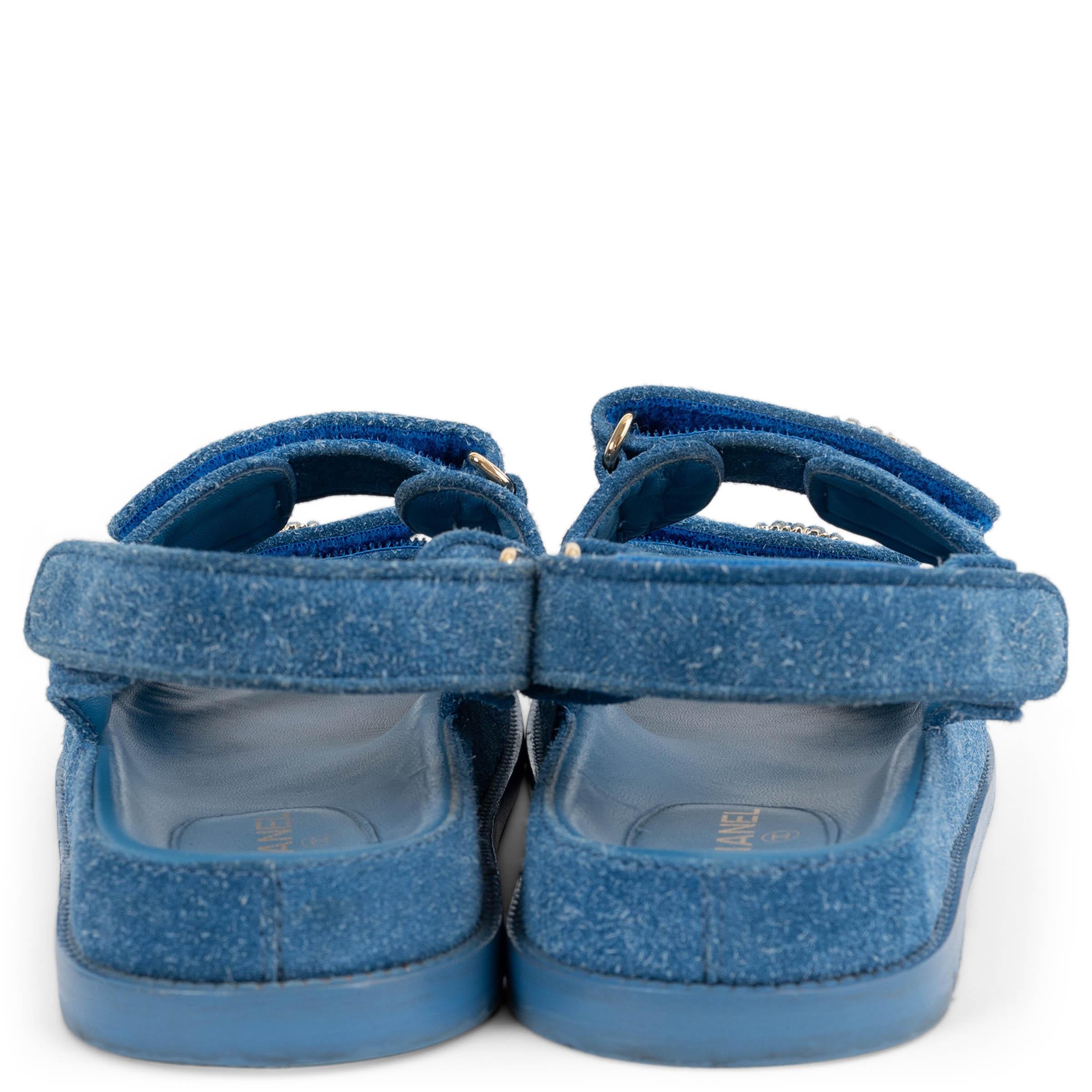 CHANEL en daim 21C DAD bleu Chaussures 38.5 Pour femmes en vente