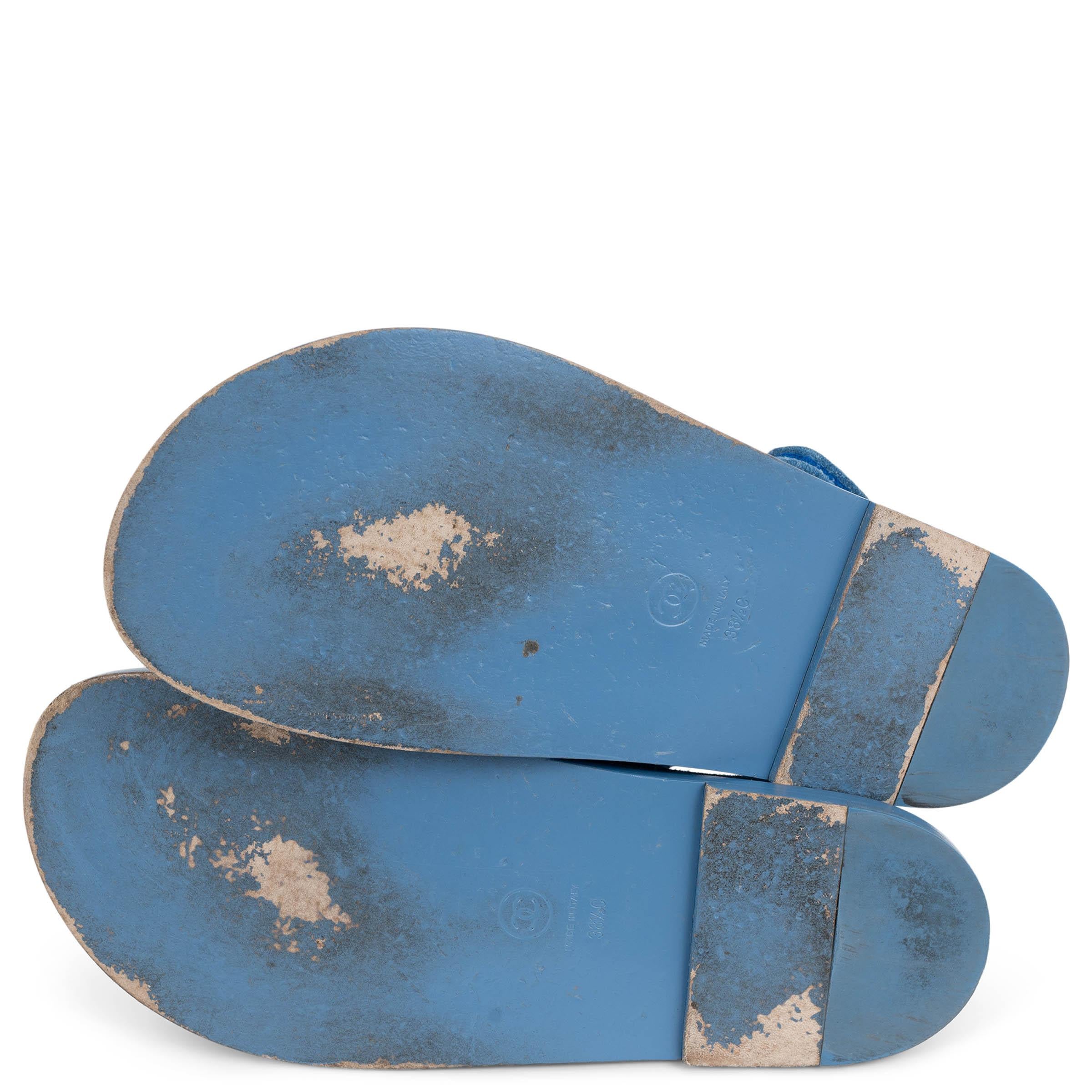 CHANEL en daim 21C DAD bleu Chaussures 38.5 en vente 4