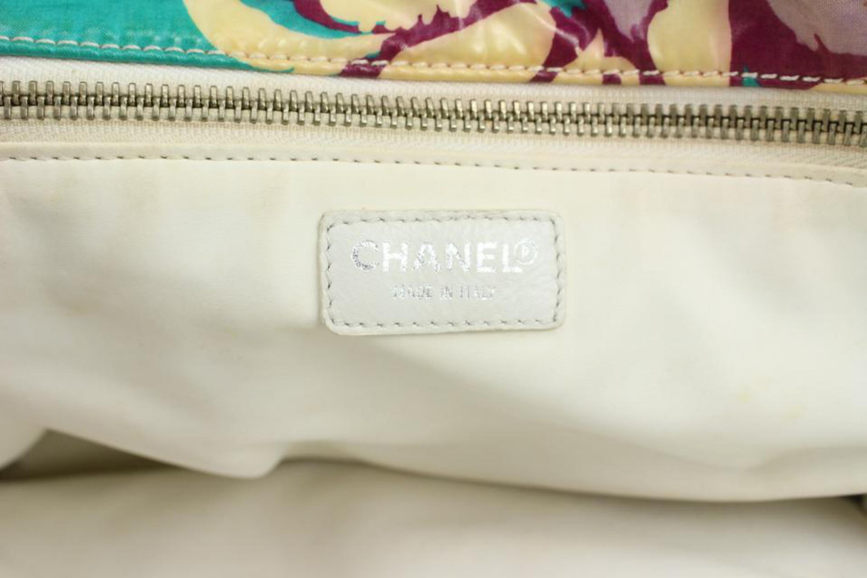 Women's Chanel Blue Floral CC Logo Tote Bag 11cas104 For Sale