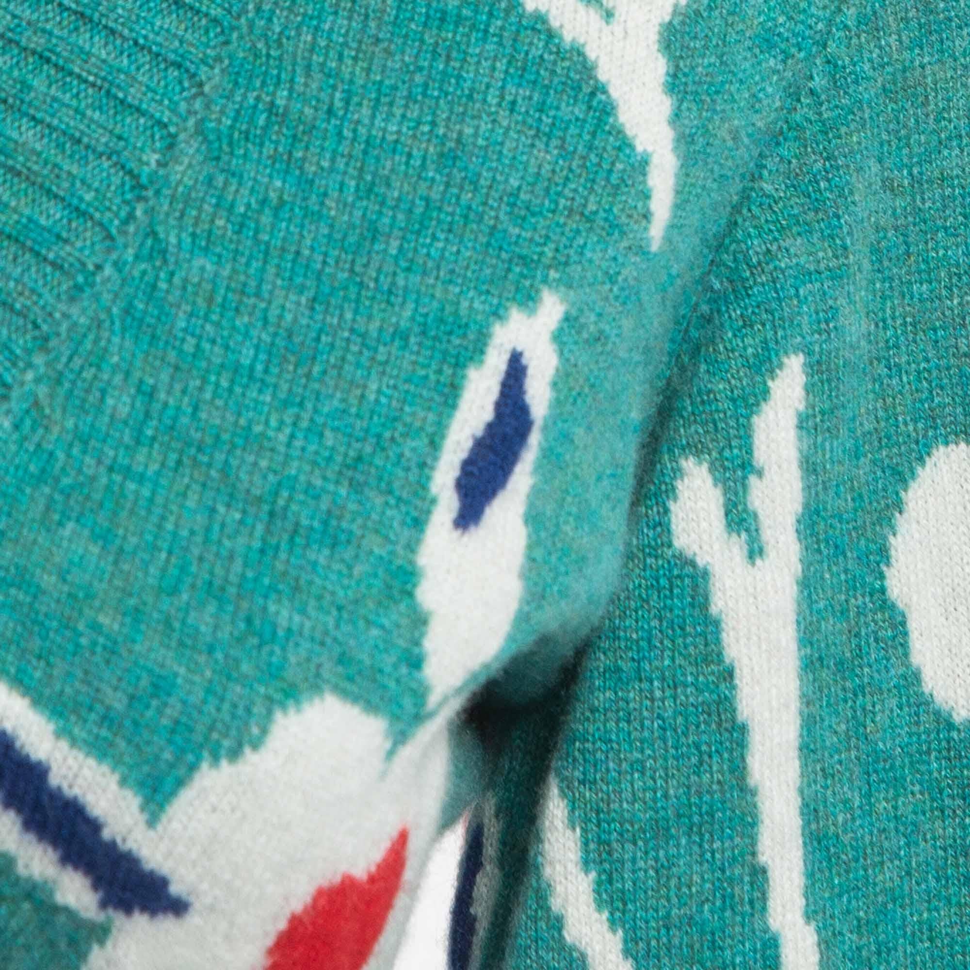 Chanel Pull court boutonné à fleurs bleues Intarsia en cachemire tricoté au dos S en vente 1