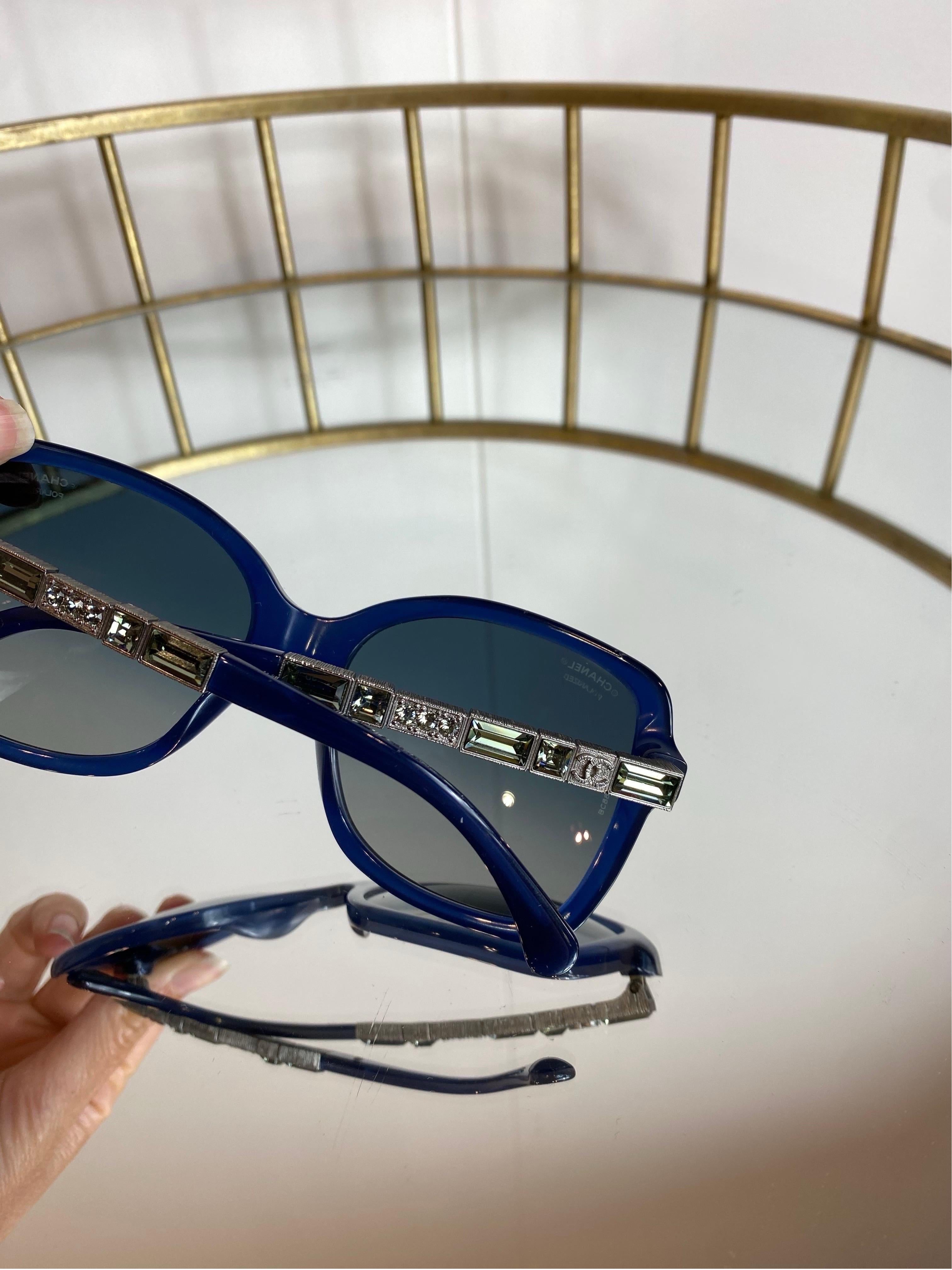 Chanel blue frame polarized Sunglasses For Sale 2