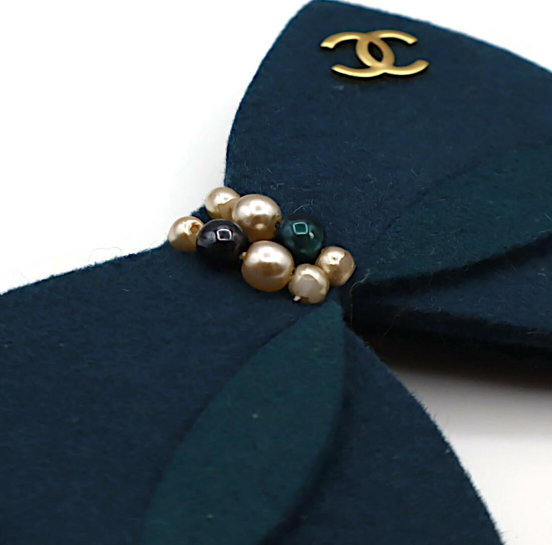 CHANEL Blue & Green Felt CC Bow Brooch 4