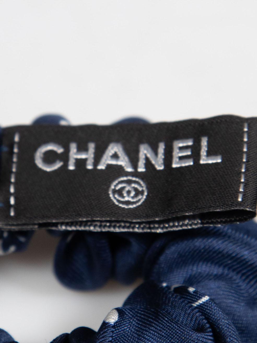 Chanel Blue Interlocking CC Scrunchie & Scarf For Sale 1