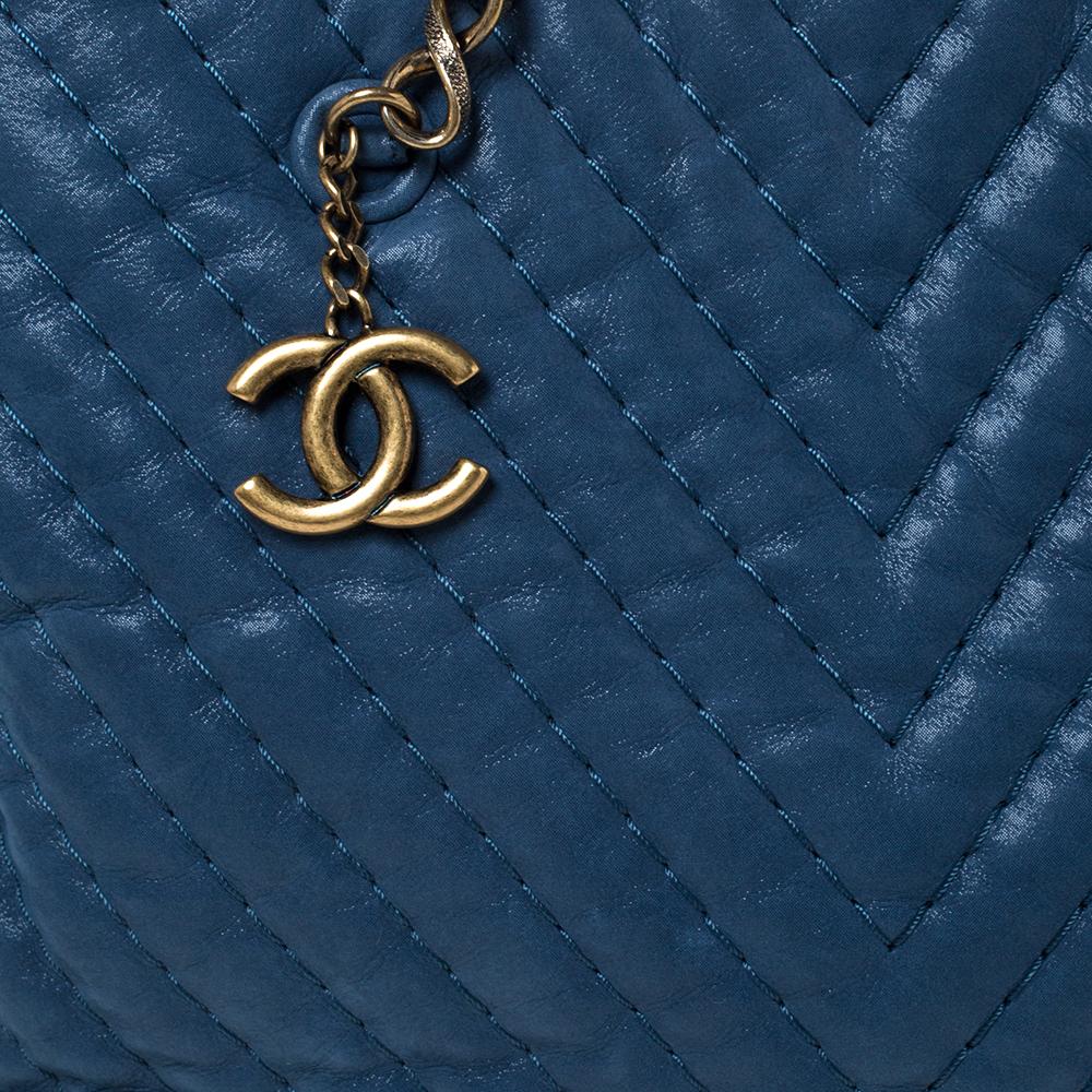 Women's Chanel Blue Iridescent Chevron Leather Chain Bag