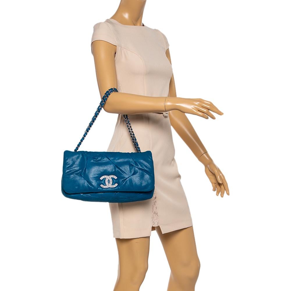 Chanel Blue Iridescent Glint Leather East West Flap Shoulder Bag In Good Condition In Dubai, Al Qouz 2