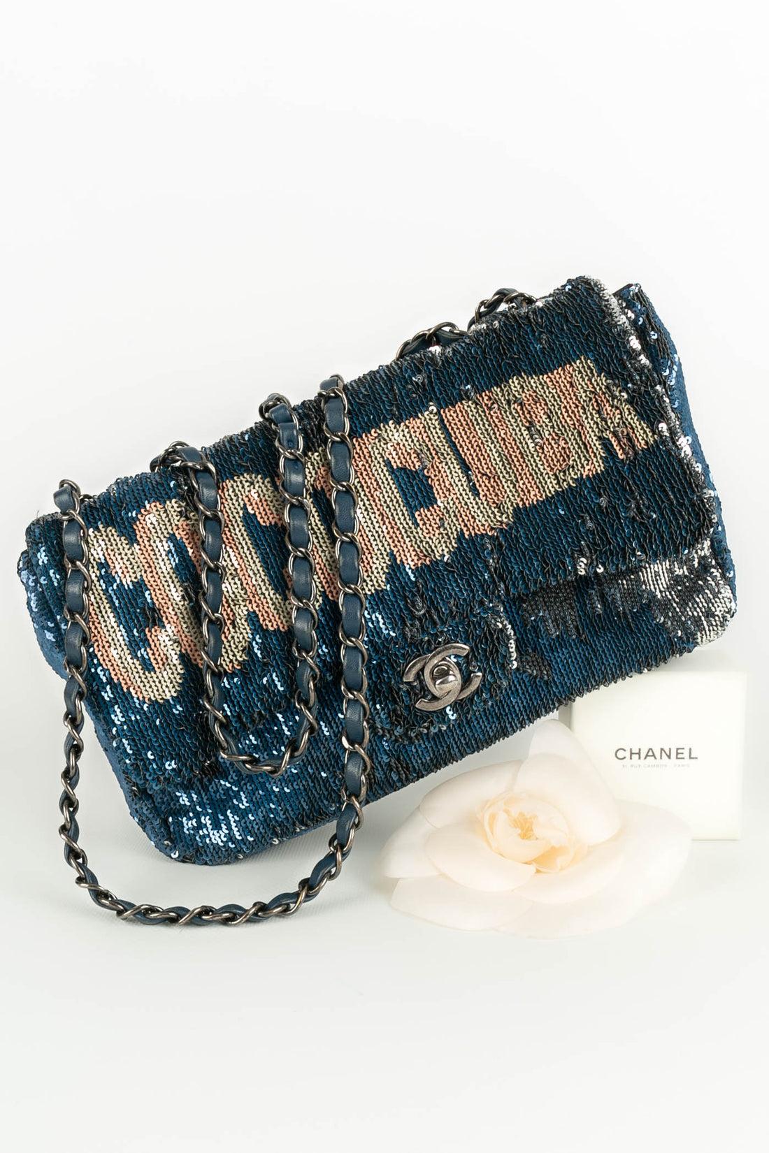 Borsa Chanel in pelle blu Parigi-Cuba, 2017 in vendita 11