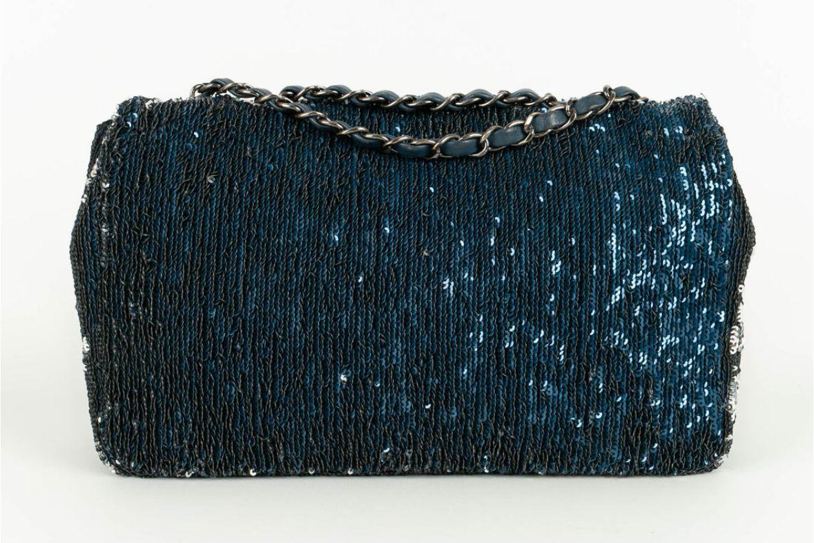 Borsa Chanel in pelle blu Parigi-Cuba, 2017 In condizioni ottime in vendita a SAINT-OUEN-SUR-SEINE, FR
