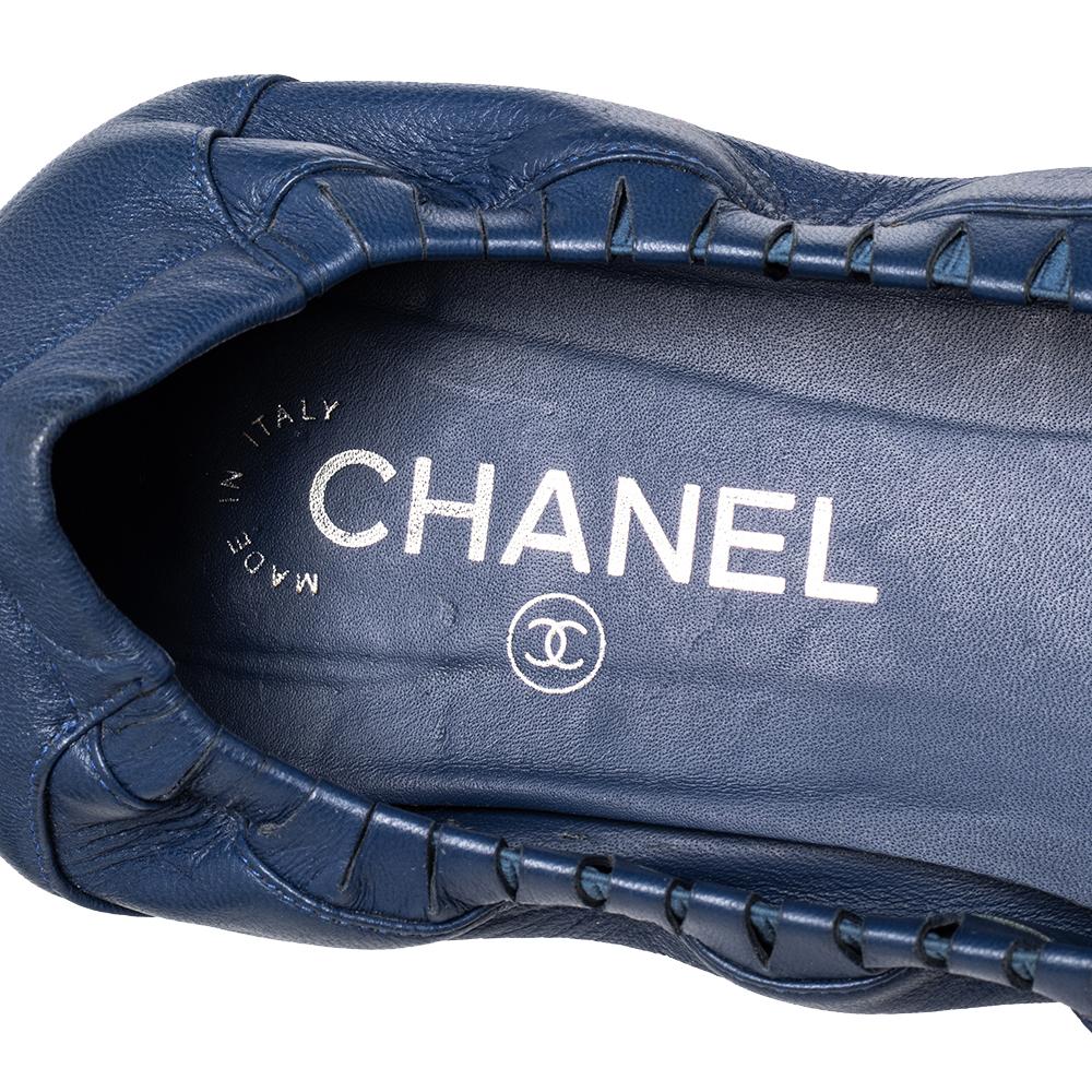 Women's Chanel Blue Leather CC Bow Scrunch Ballet Flats Size 39