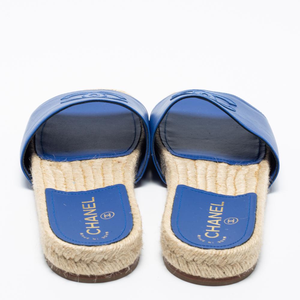 chanel espadrille slides