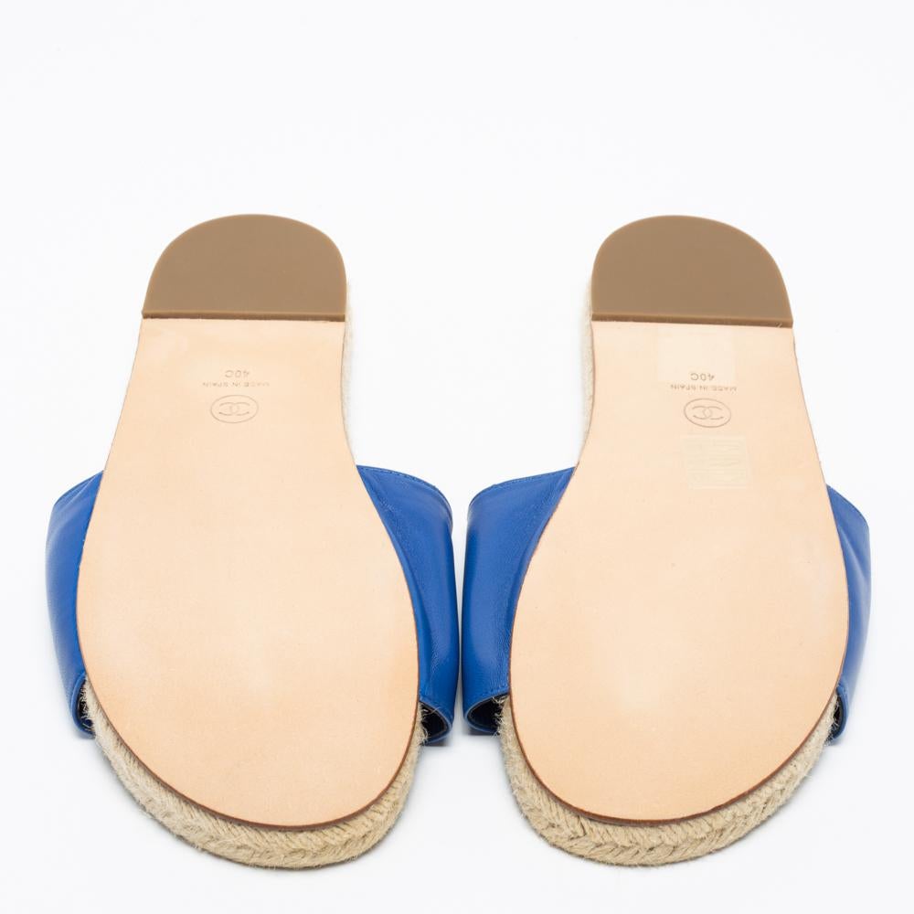 Chanel Blue Leather CC Logo Flat Espadrille Slides Size 40 4