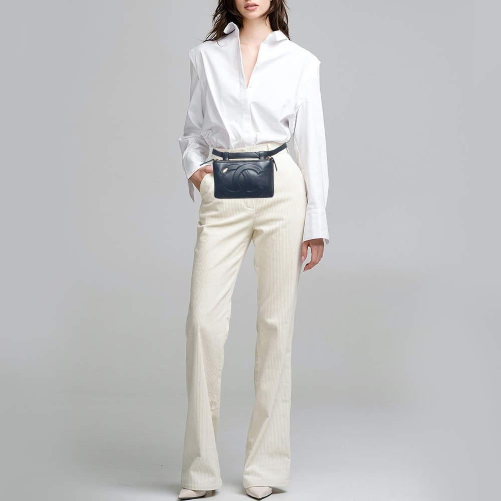 Chanel Blue Leather CC Mania Waist Bag In New Condition In Dubai, Al Qouz 2
