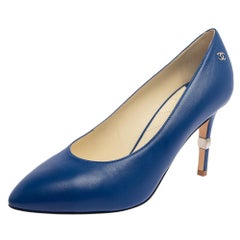 Chanel Blue Leather Interlocking CC Logo Pumps Size 39.5