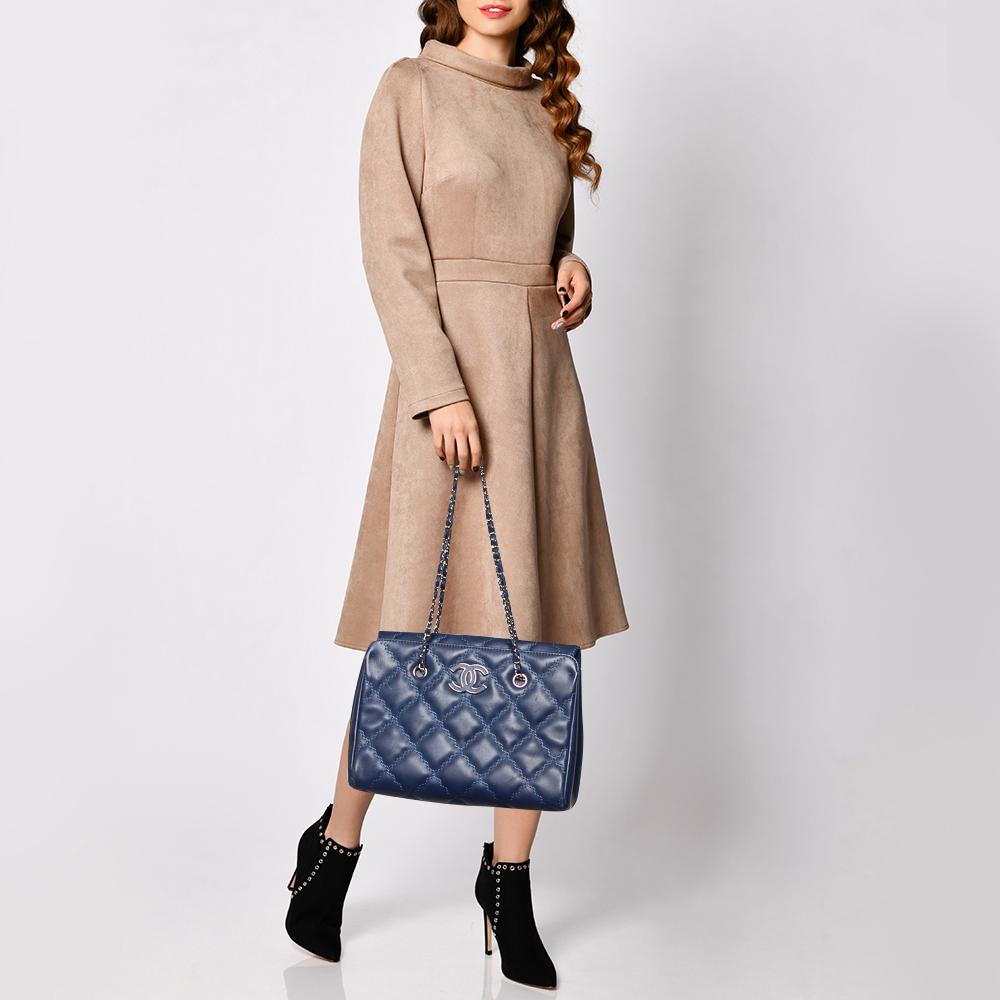 Women's Chanel Blue Leather Large CC Hampton Flap Shopping Tote