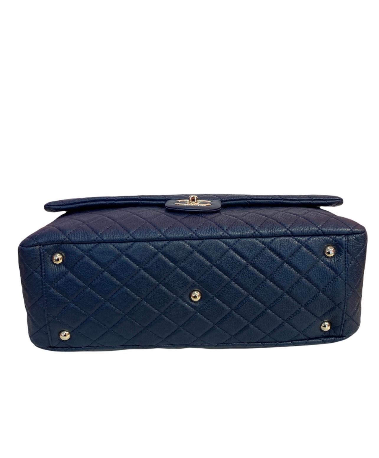 Chanel Blue Leather Maxi Jumbo XXL Bag In Excellent Condition In Torre Del Greco, IT