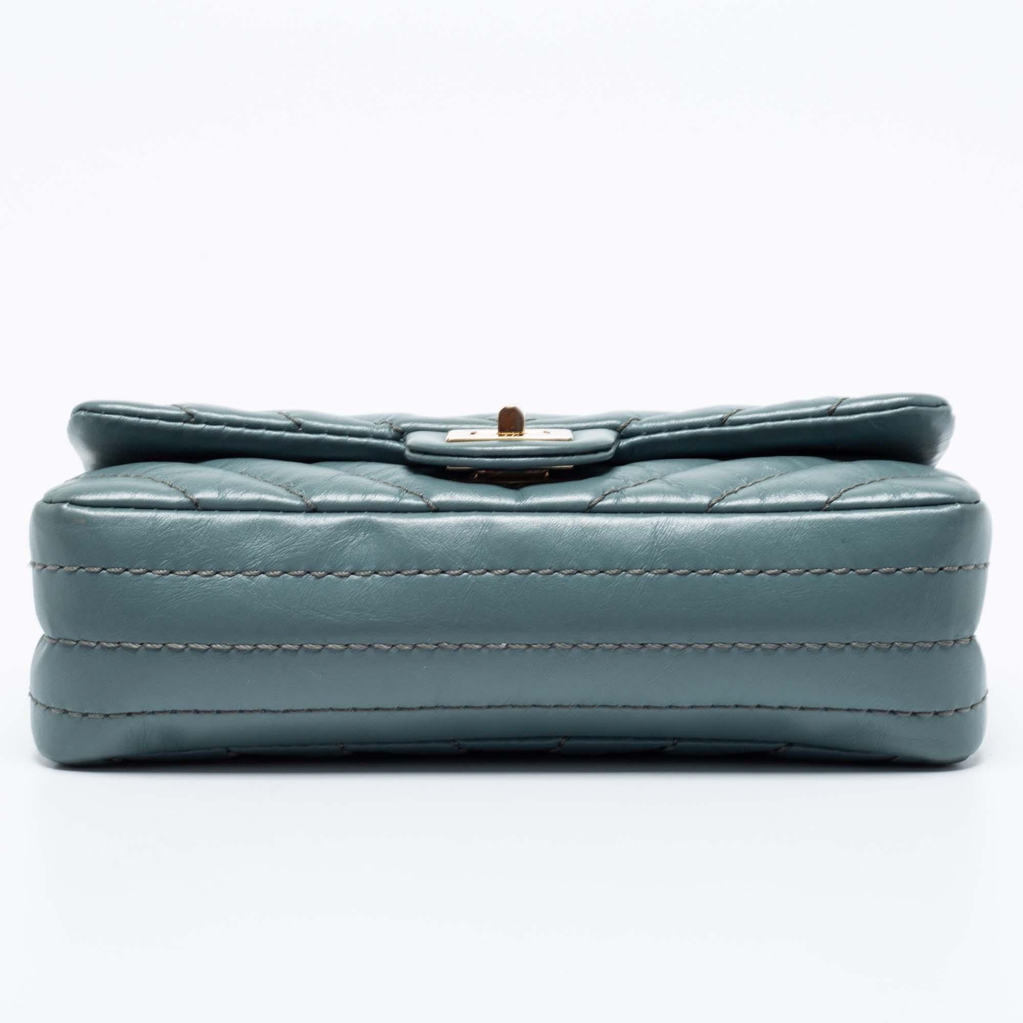 Chanel Blue Leather Reissue 2.55 Belt Bag In Good Condition In Dubai, Al Qouz 2